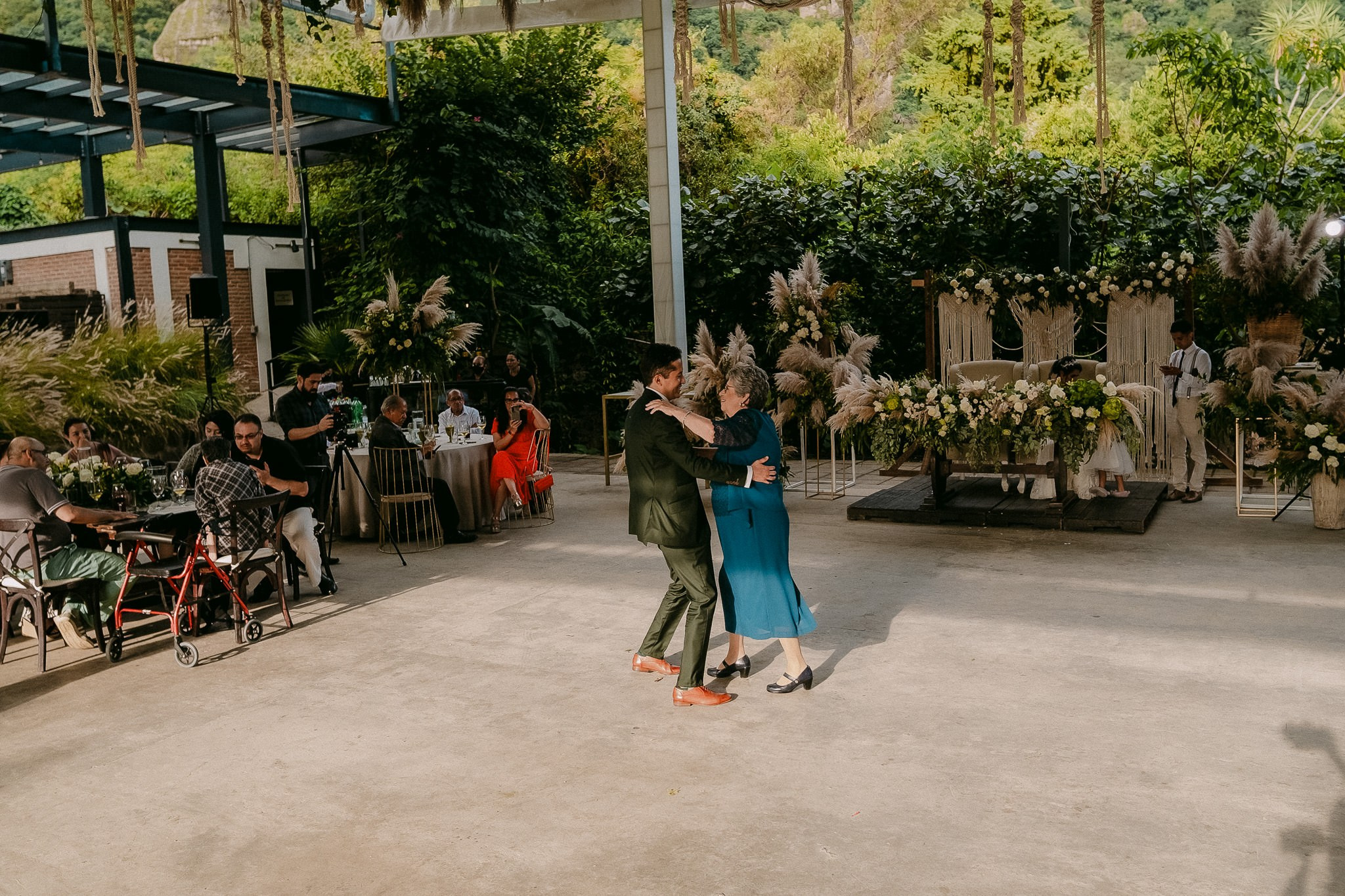 Gladys & Abdel. Wedding and family photographer in Mexico City