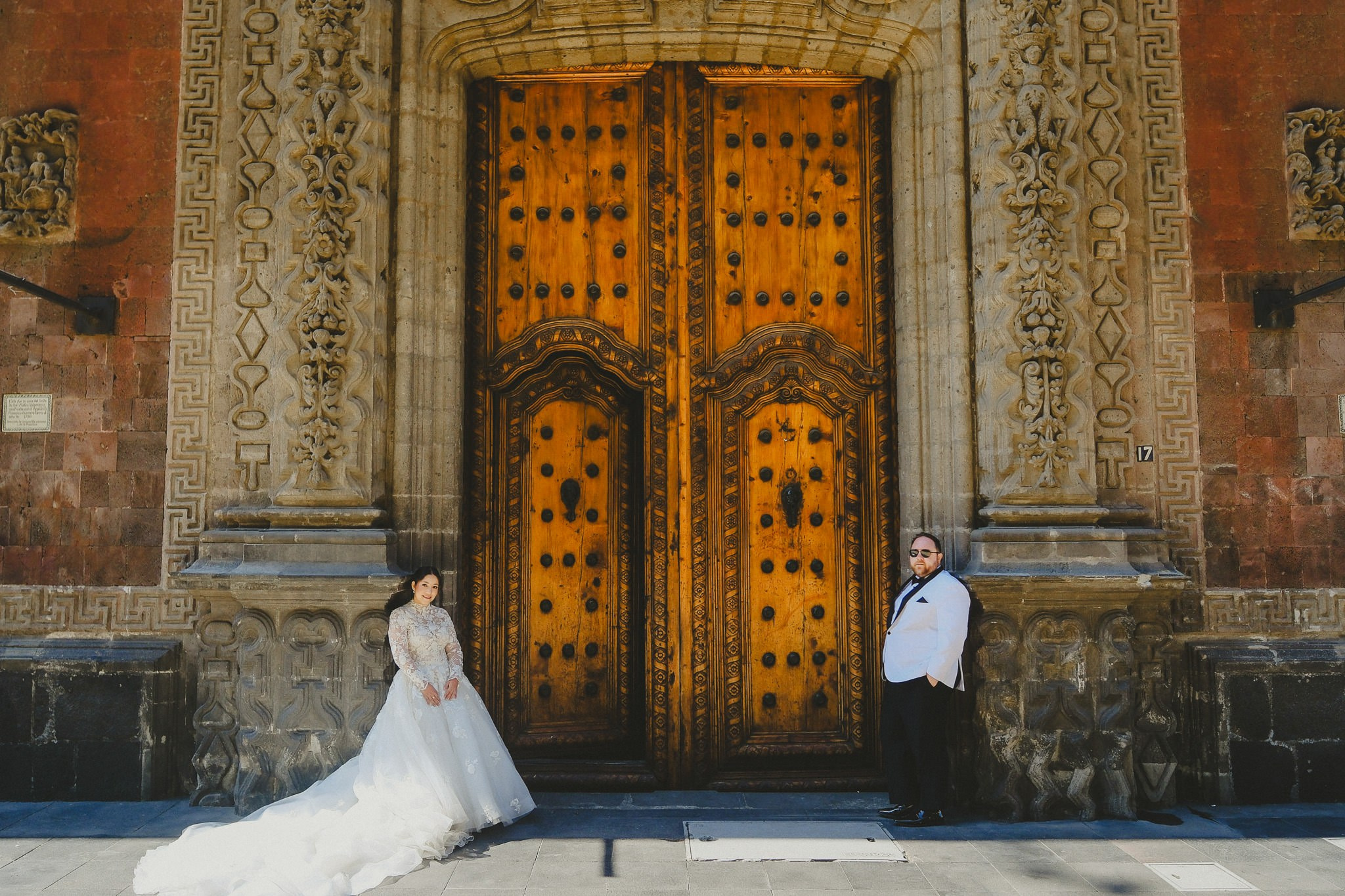 Isavira & Andrew. Wedding and family photographer in Mexico City