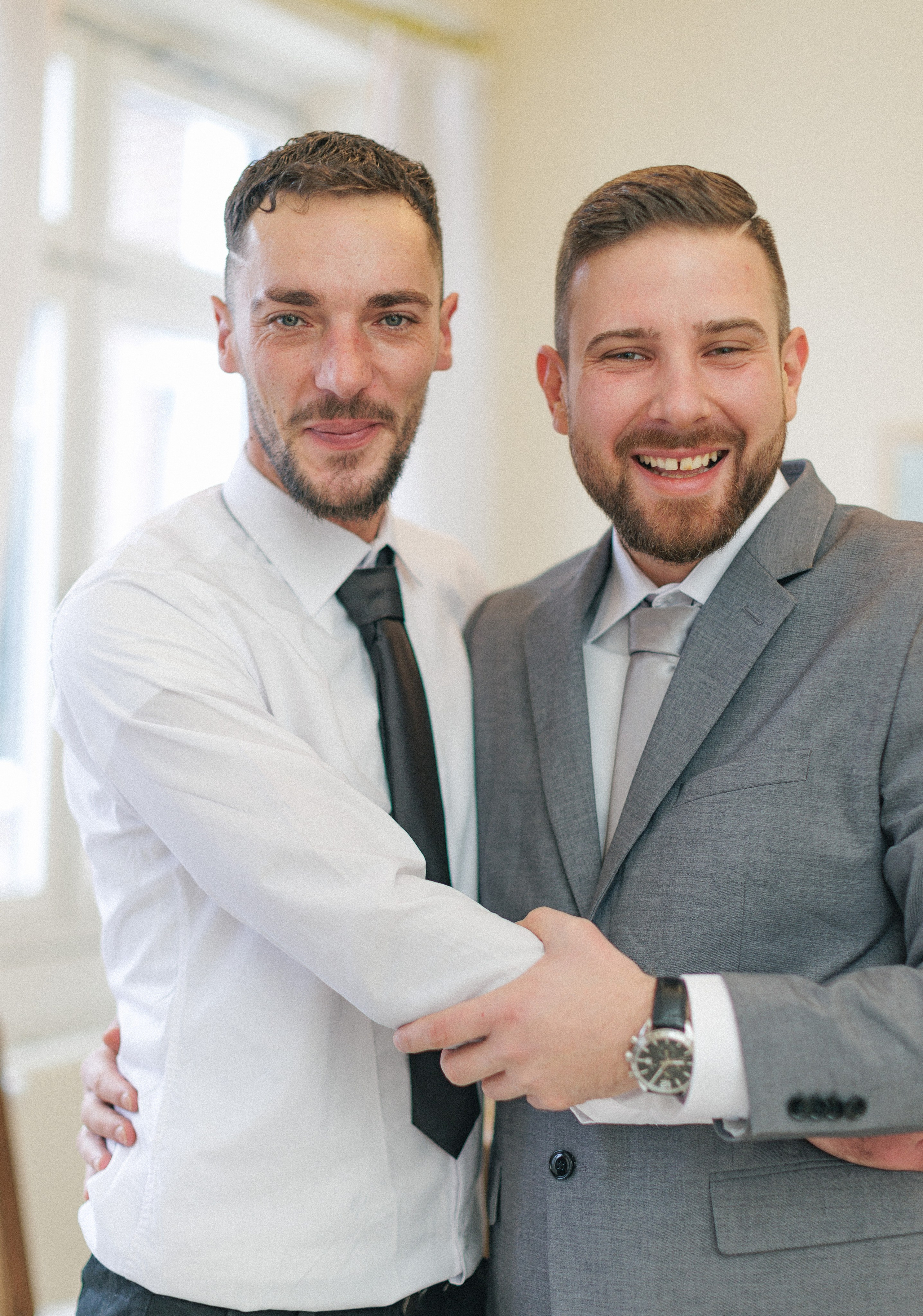 Hochzeitsfotoshooting in Hamburg Morisha und Senco. Hochzeitsfotograf und Hochzeitsvideograf aus Hamburg | Roka21Film