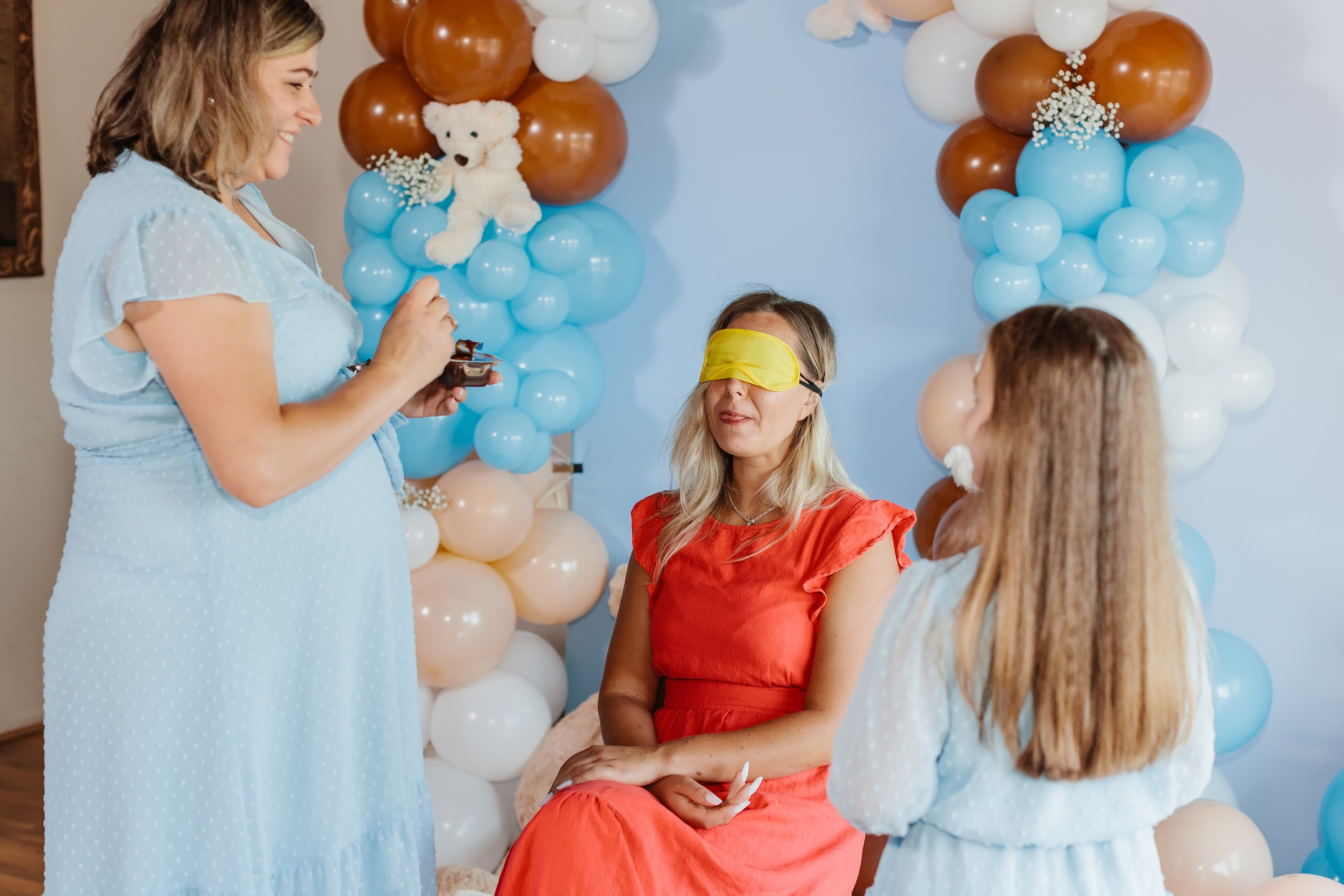 10.01.2022 Baby shower. Wedding family event photographer in Chicago Nick Yushevich