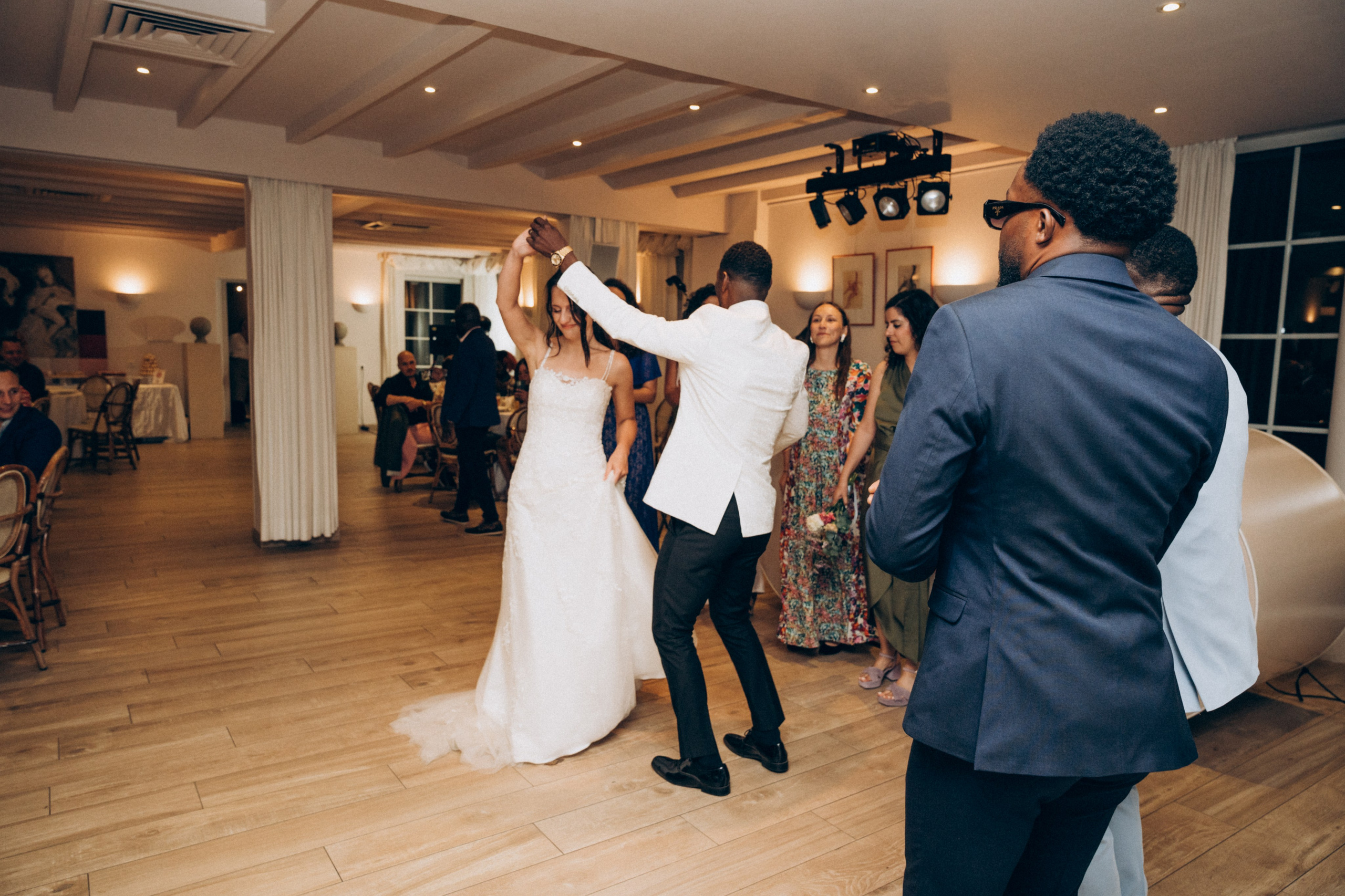 Anisa & Yannick huwelijk in Gent. Little Birdie – Jouw familie- en huwelijksfotograaf in België en daarbuiten