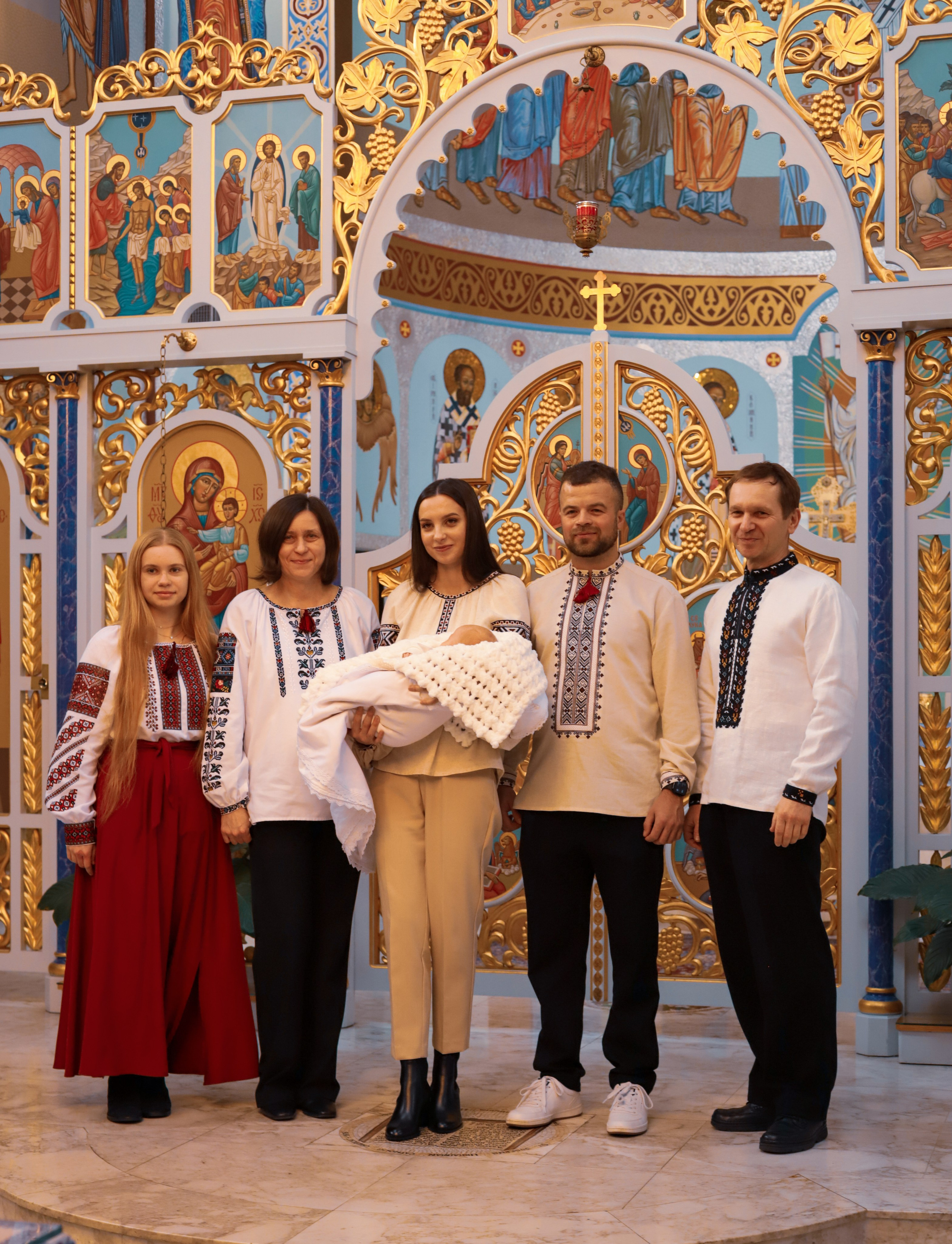 Babtism. VALERIIA VIUNOVA individual shooting\love story\event\brand