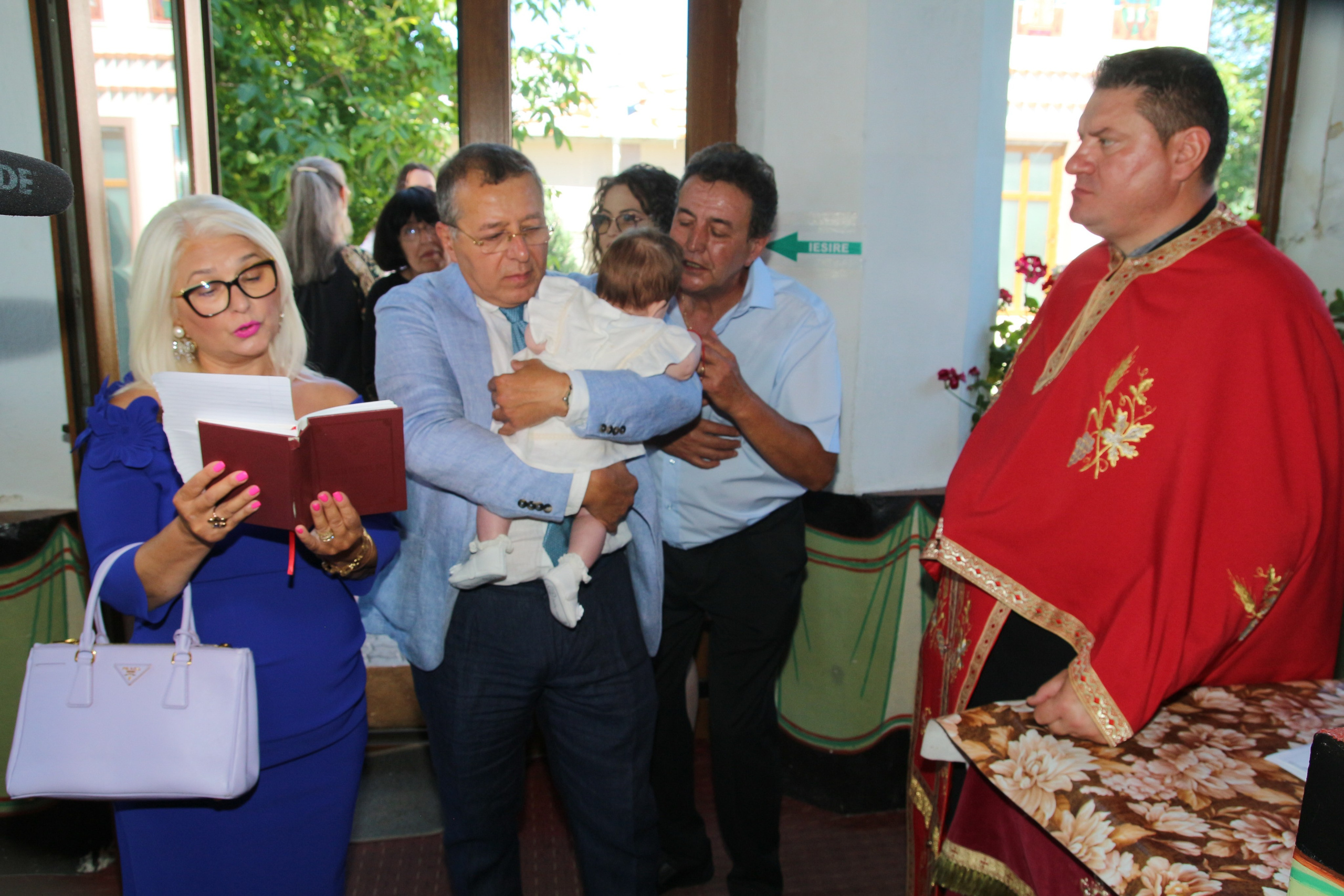 BYZO MEDIA. PETRU BYZO - family and children photographer in ROMANIA