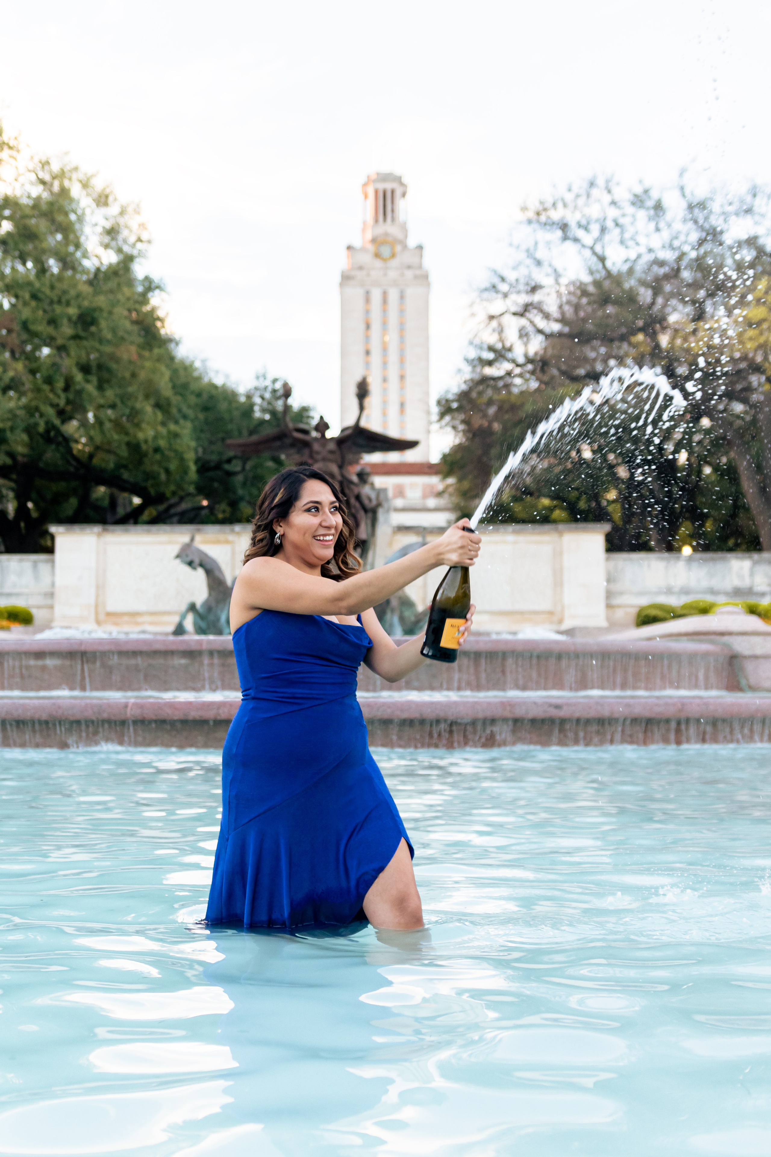 Alexa’s senior photoshoot at the University of Texas Austin