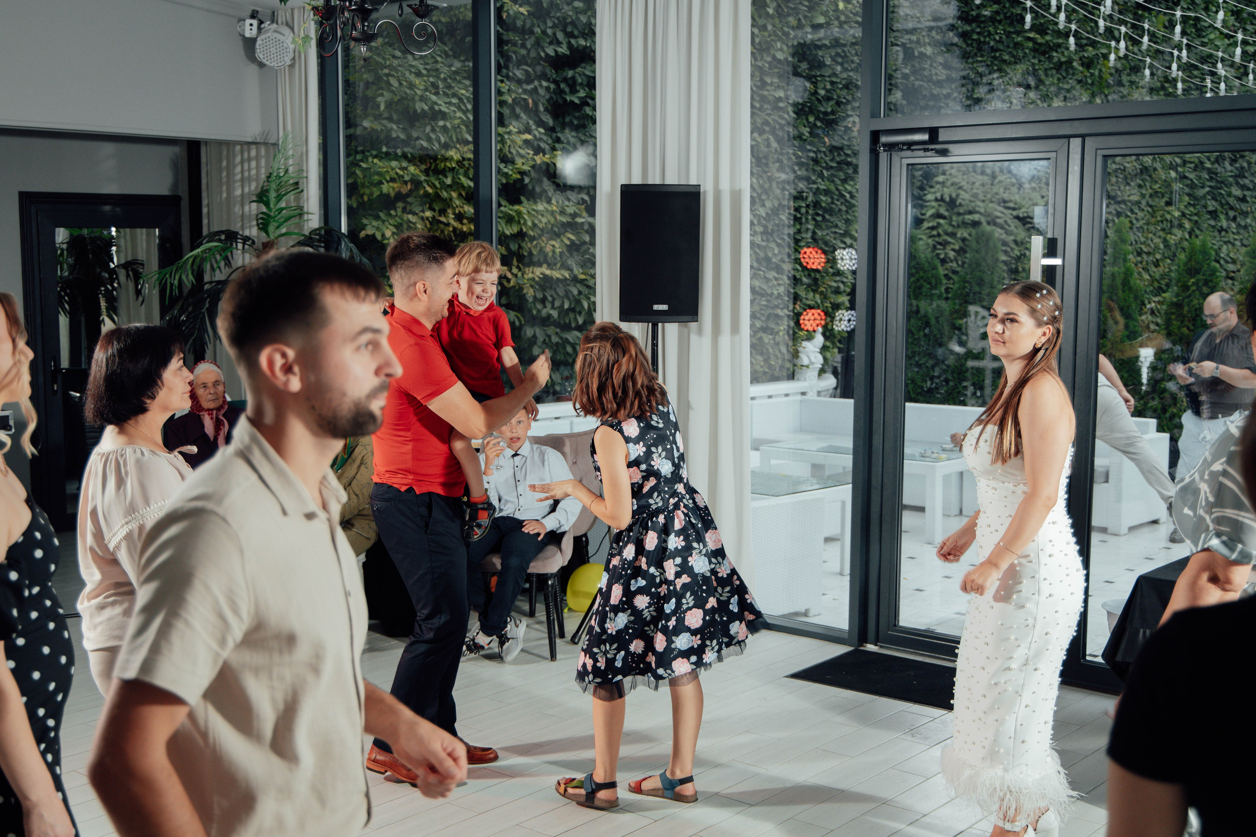 Cumetrie. Свадебный Фотограф, Детский и семейый Фотограф Молдова