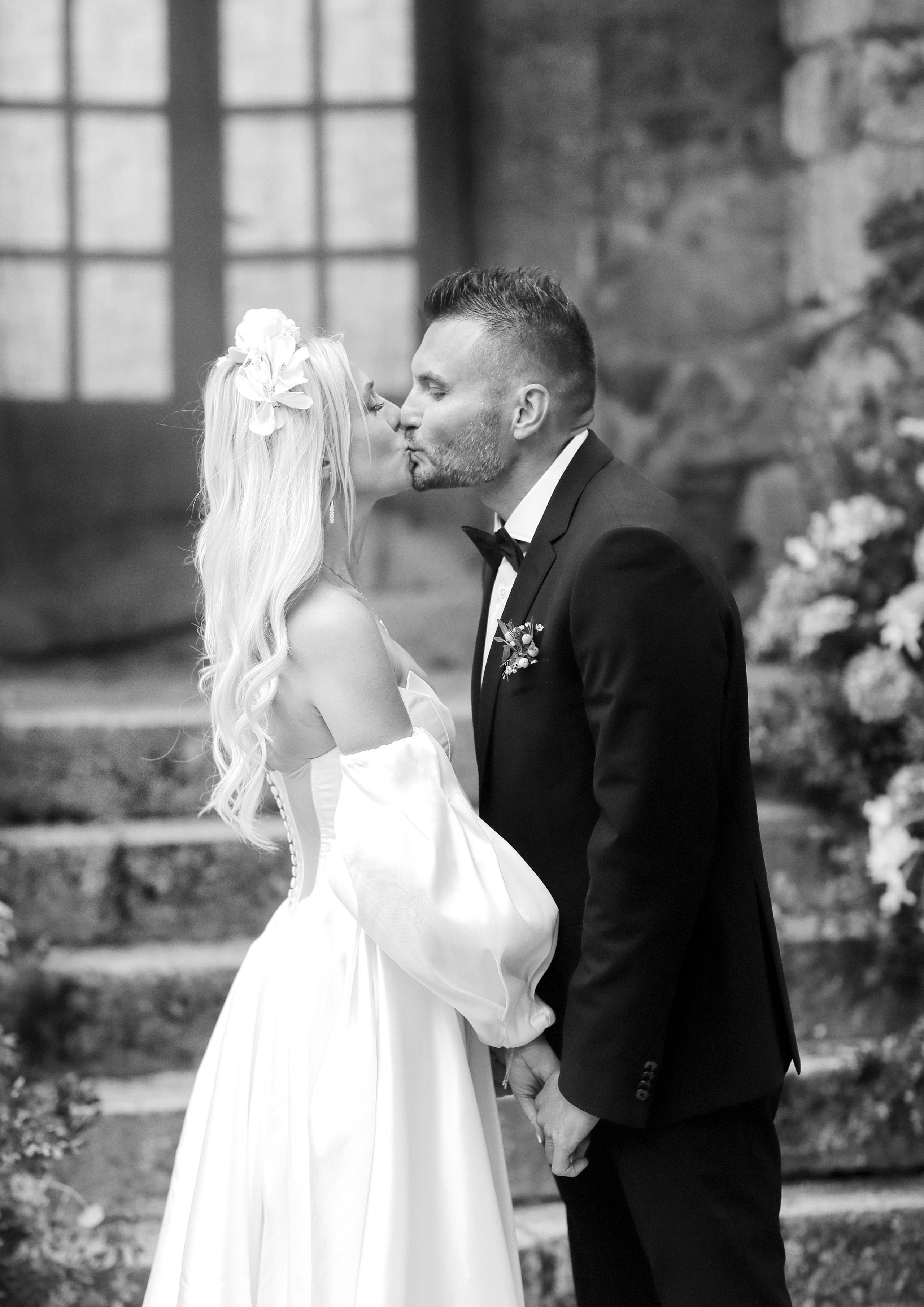 Madrid. Finca El Gasco. Luxury wedding, portrait, family photographer over Europe