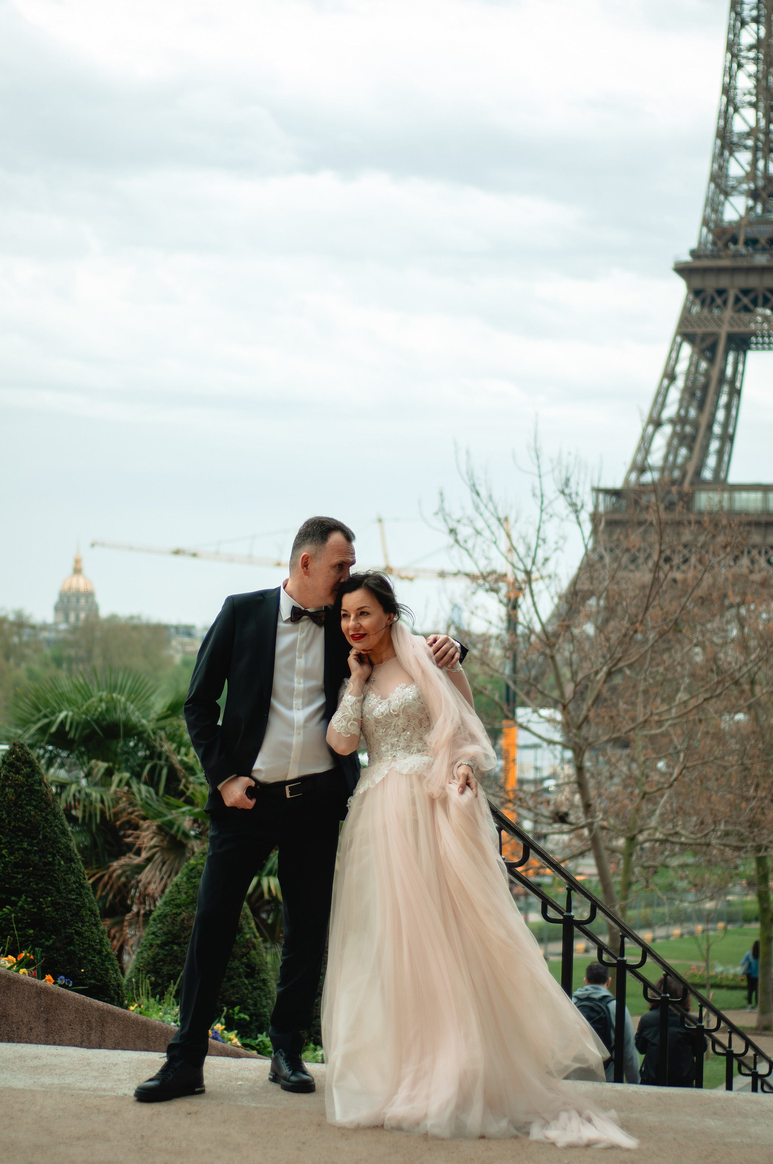 Wedding anniversary photoshoot. Paris photographer — Polina Osipova
