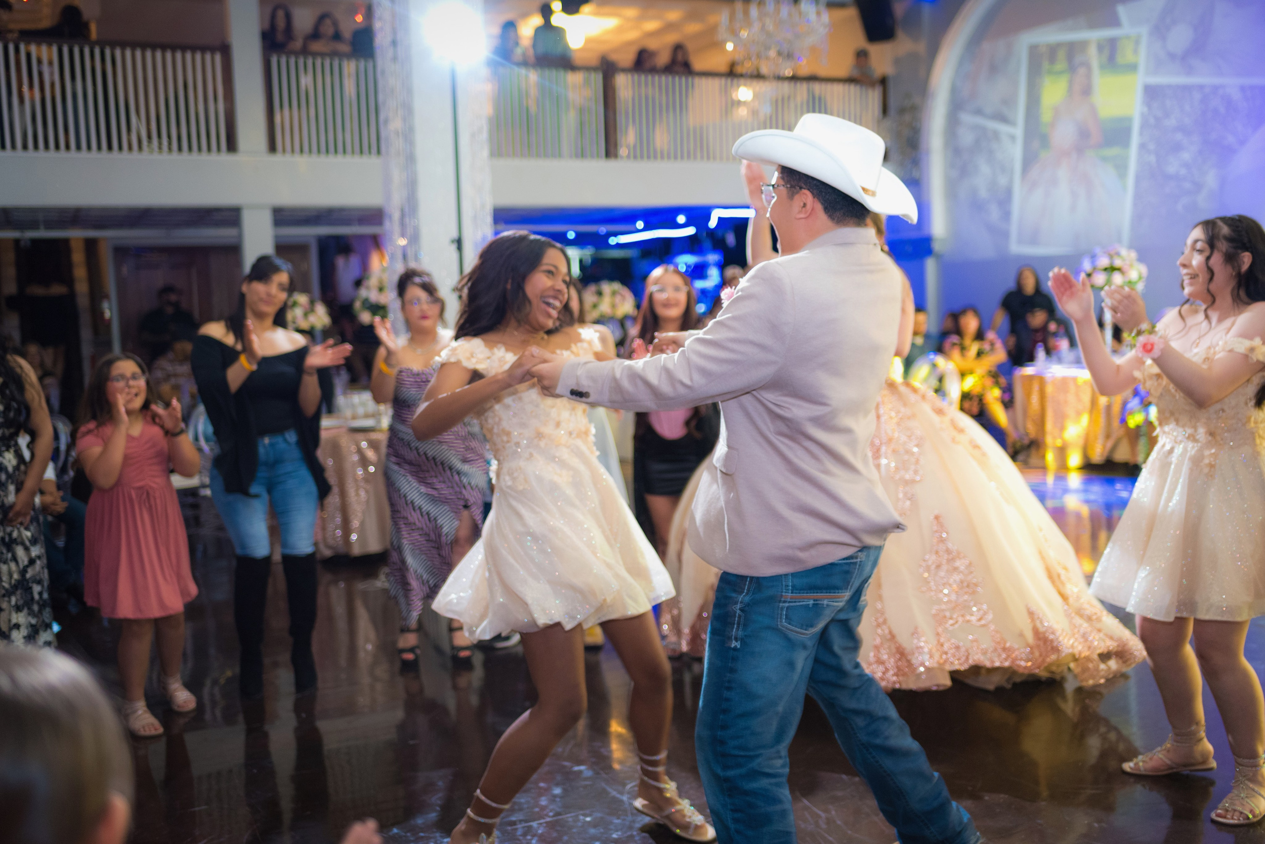 Colección: Nataly Mis Quince años