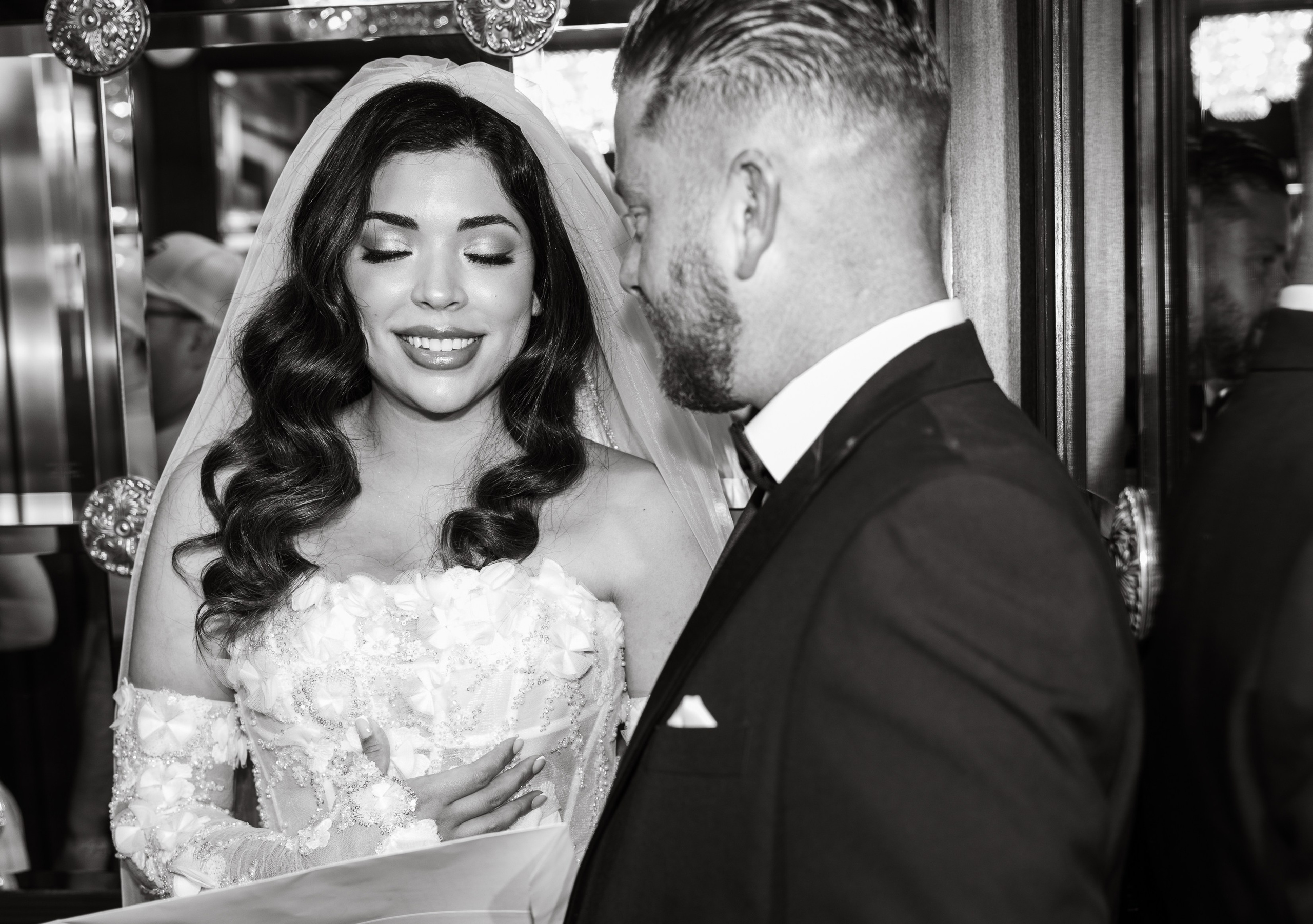 Sara&John. Wedding & elopement photographer Viktoriya Kravtsov. Las Vegas