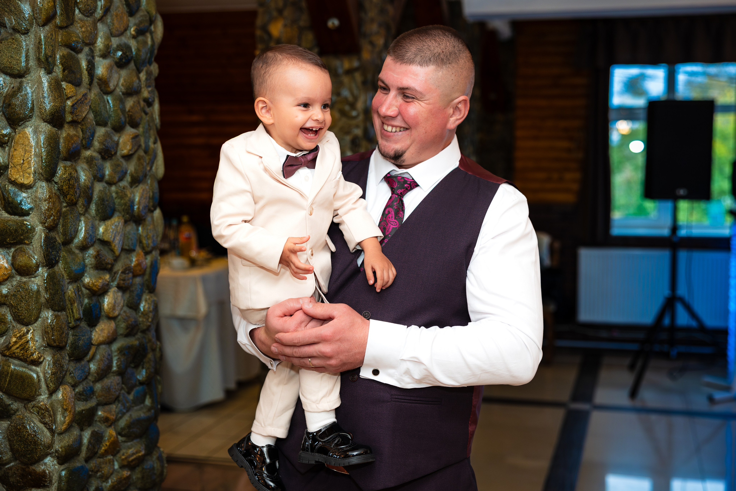 Botez Ema Maria. Ionut Brehuescu — Fotograf