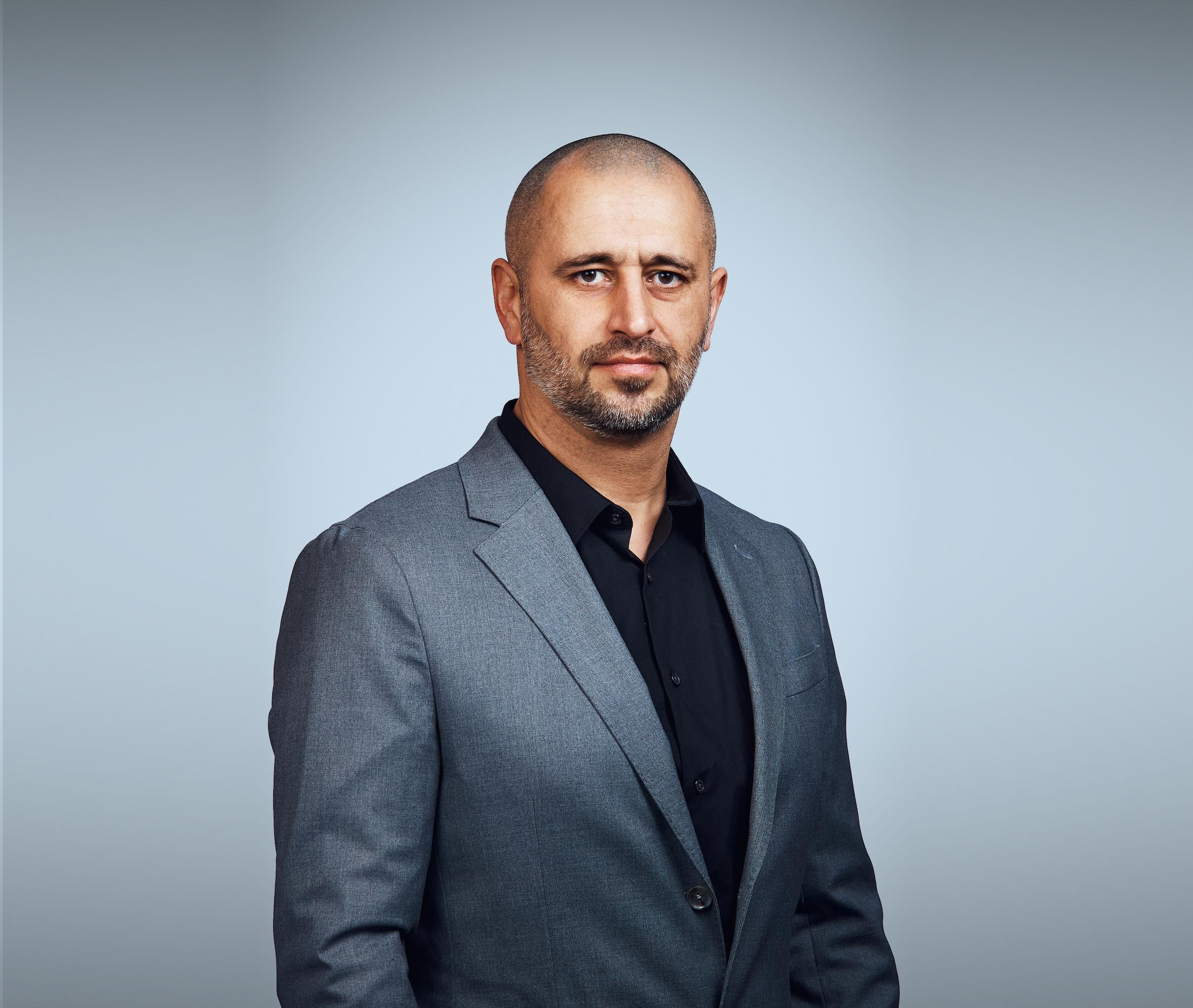 Professional Headshot Photographer in NY & NJ