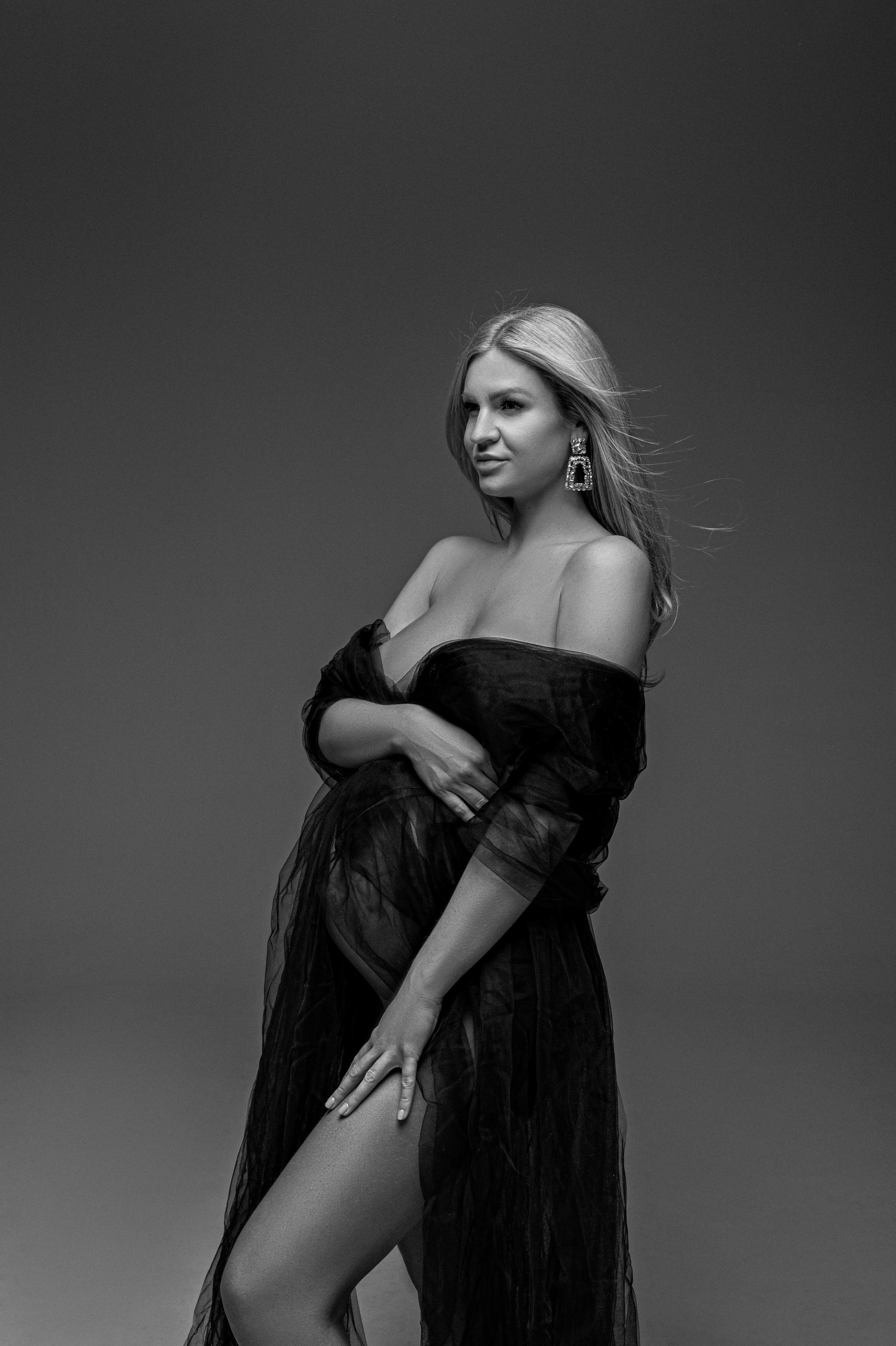 Jana. Krása tehotenstva v objektíve — Maria Milosovic, tehotenská fotografka