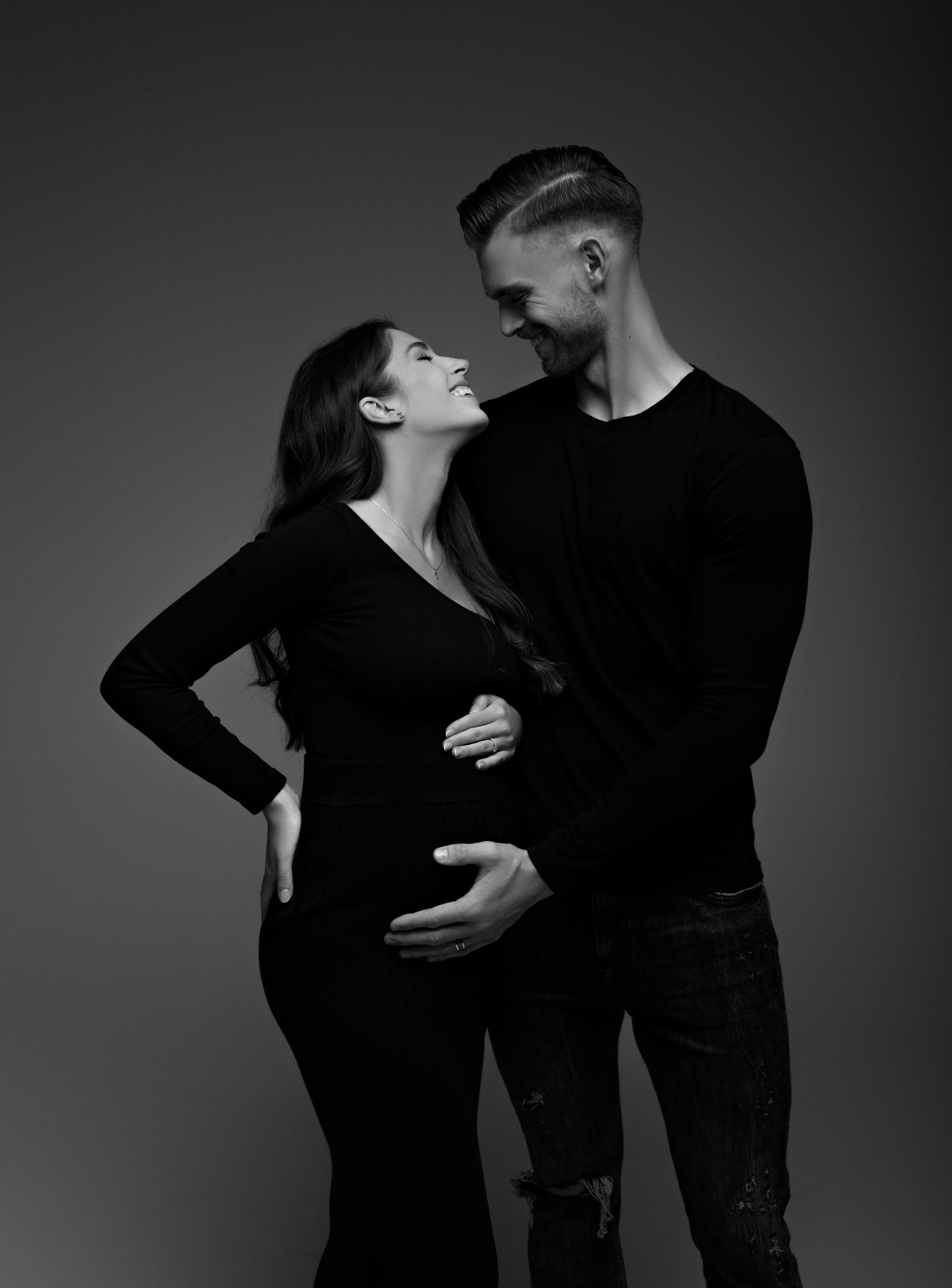 Zuzana & Roman. Krása tehotenstva v objektíve — Maria Milosovic, tehotenská fotografka