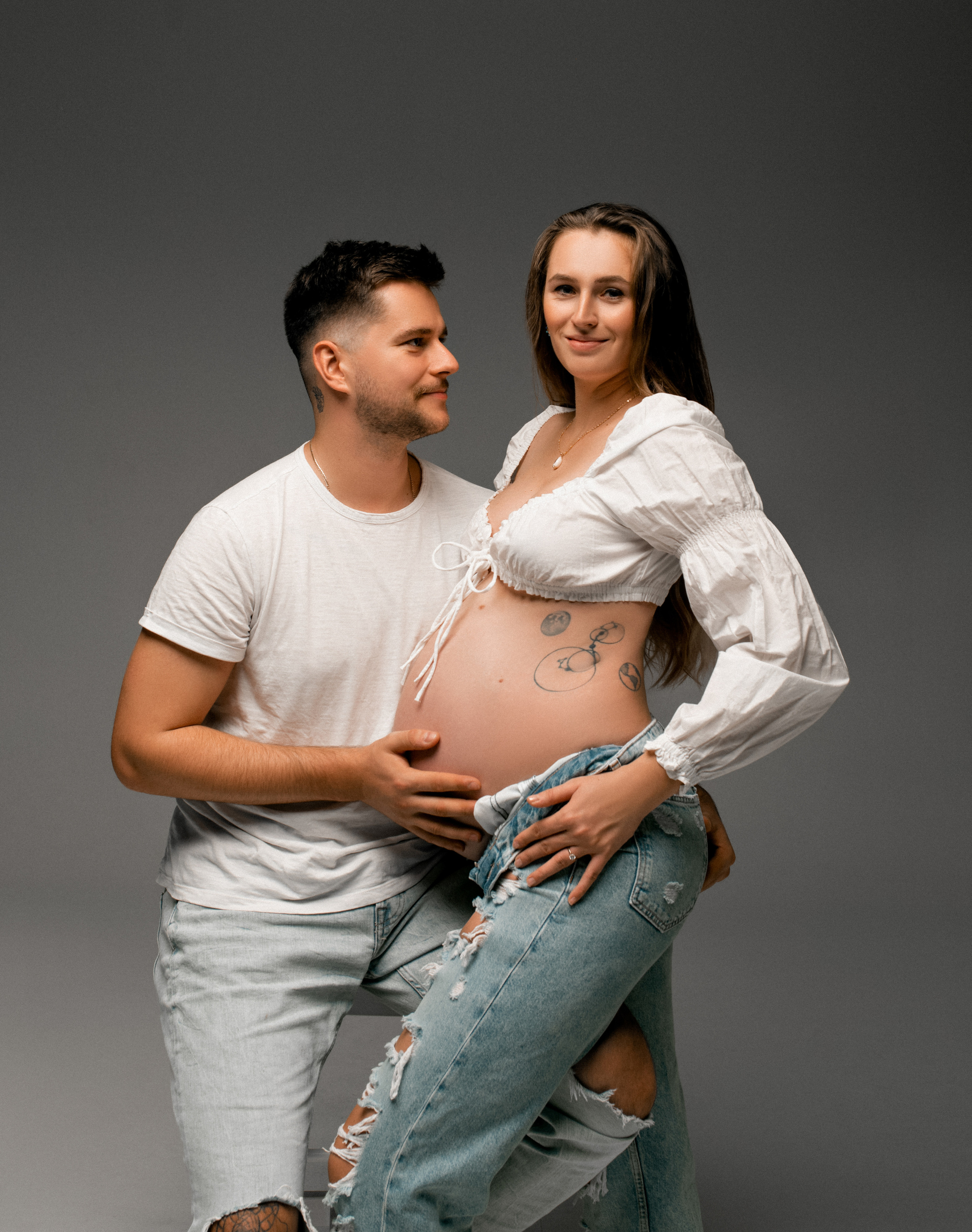 Stefania & Jozef. Krása tehotenstva v objektíve — Maria Milosovic, tehotenská fotografka