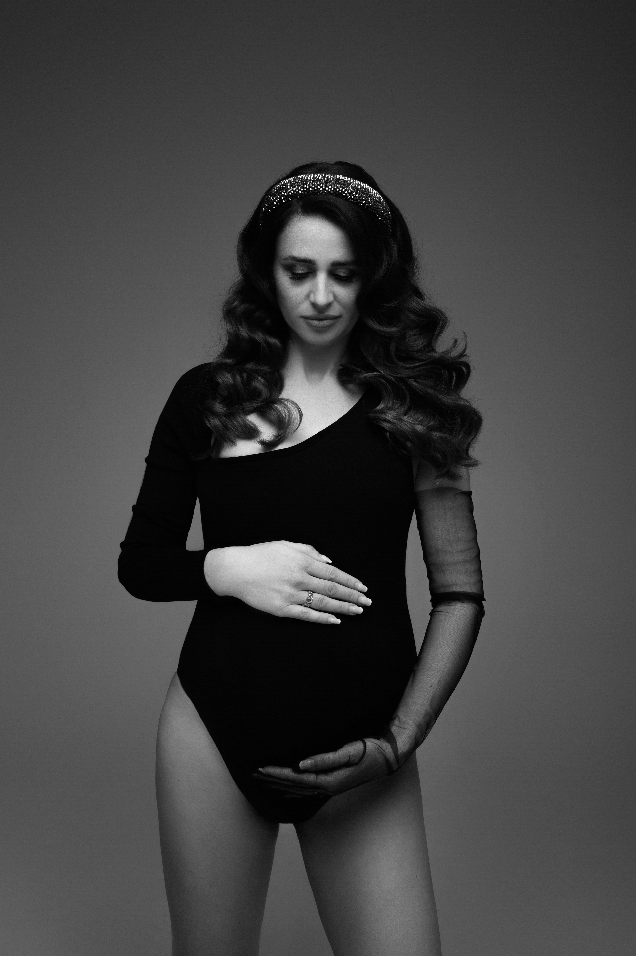 Lucia. Krása tehotenstva v objektíve — Maria Milosovic, tehotenská fotografka