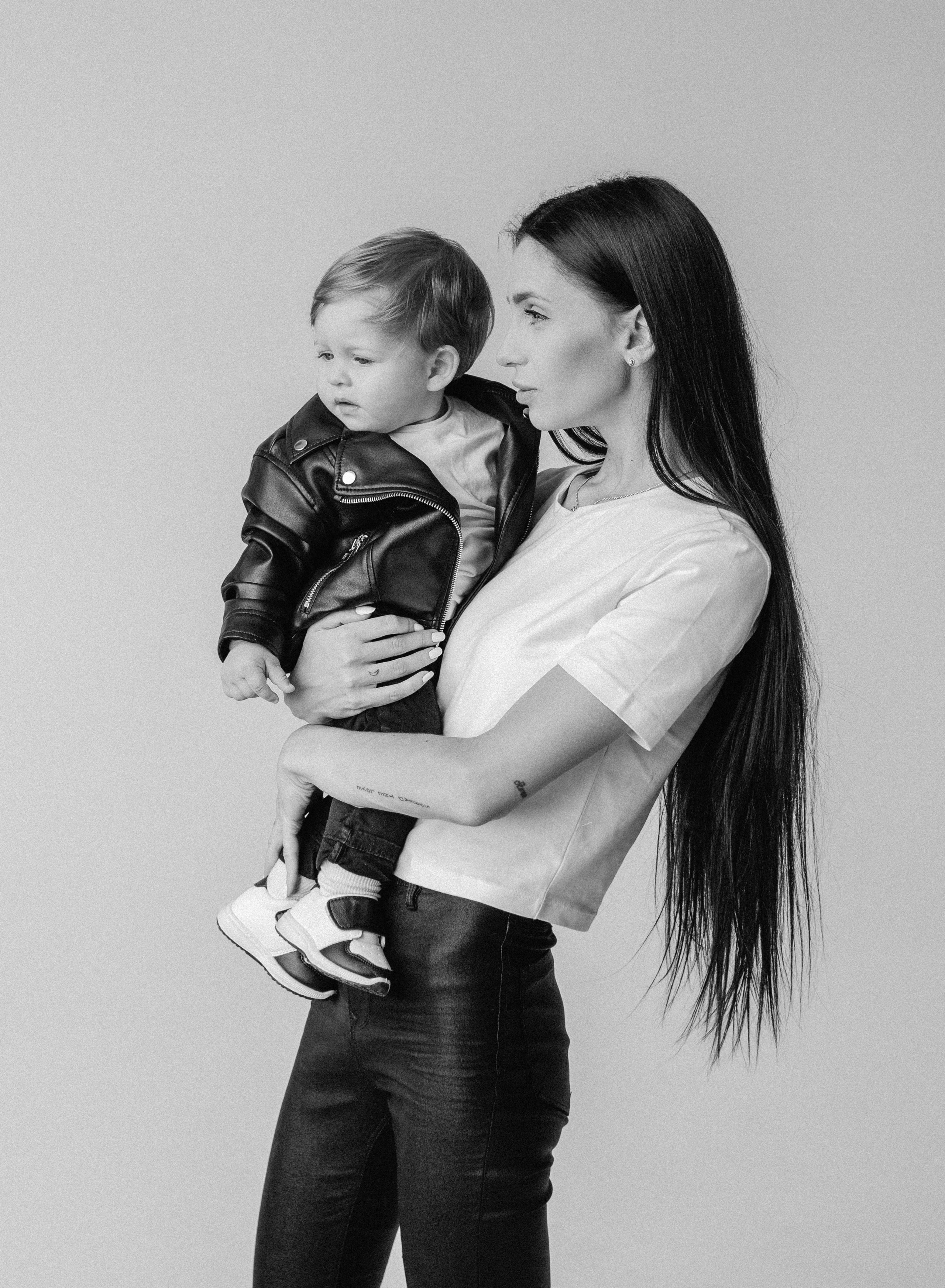 Monika & Leo. Krása tehotenstva v objektíve — Maria Milosovic, tehotenská fotografka