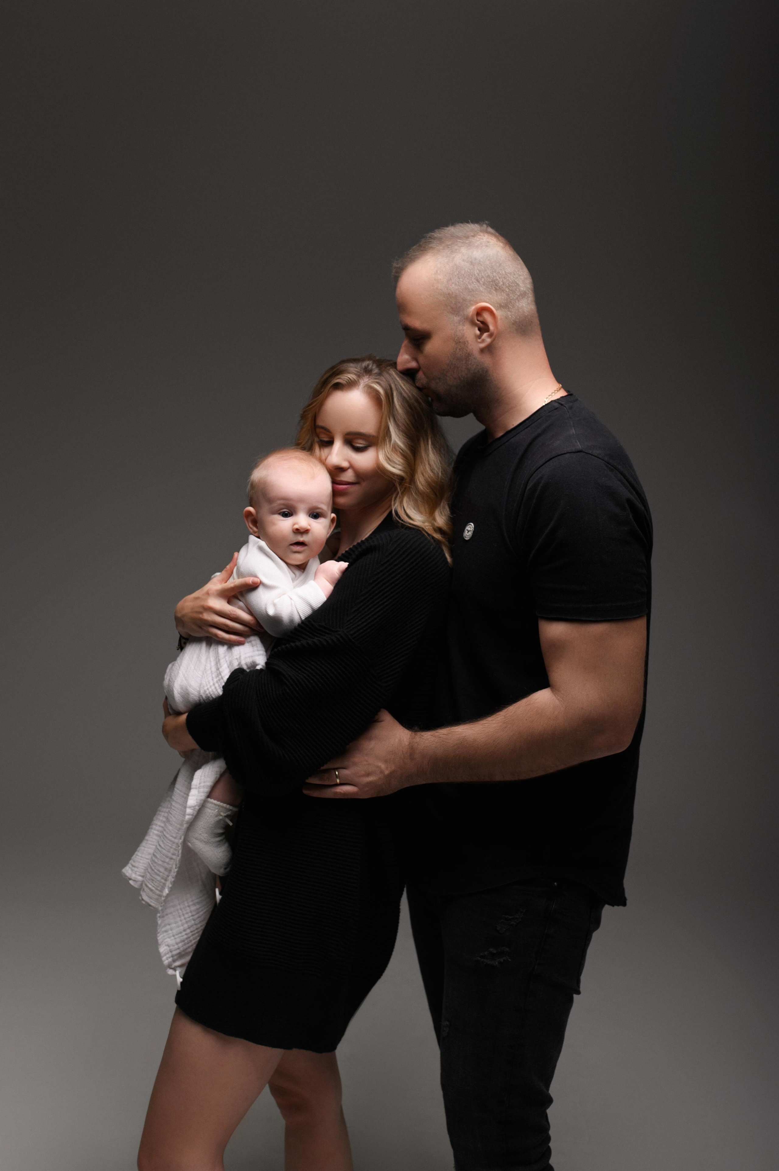 Matej & Michaela & Meliska. Krása tehotenstva v objektíve — Maria Milosovic, tehotenská fotografka