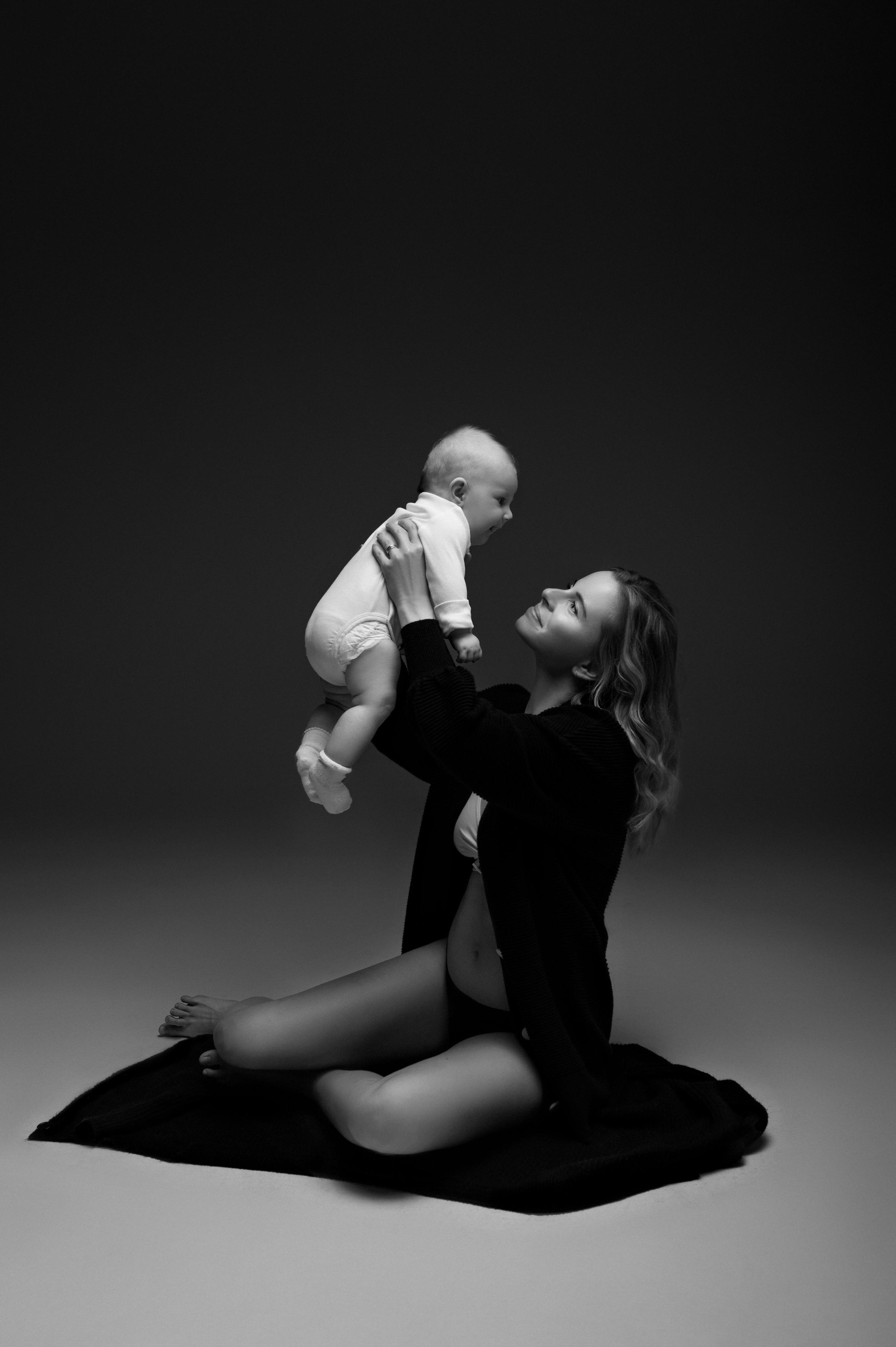 Matej & Michaela & Meliska. Krása tehotenstva v objektíve — Maria Milosovic, tehotenská fotografka