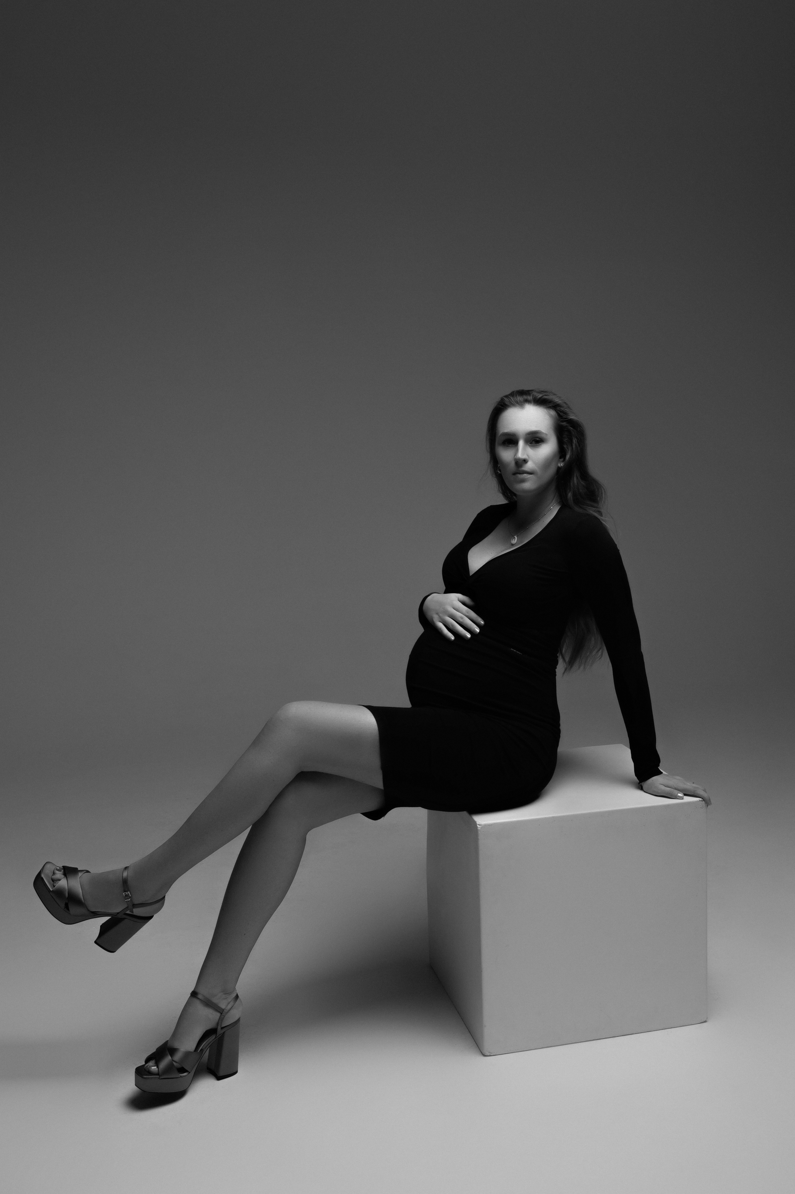 Stefania & Jozef. Krása tehotenstva v objektíve — Maria Milosovic, tehotenská fotografka