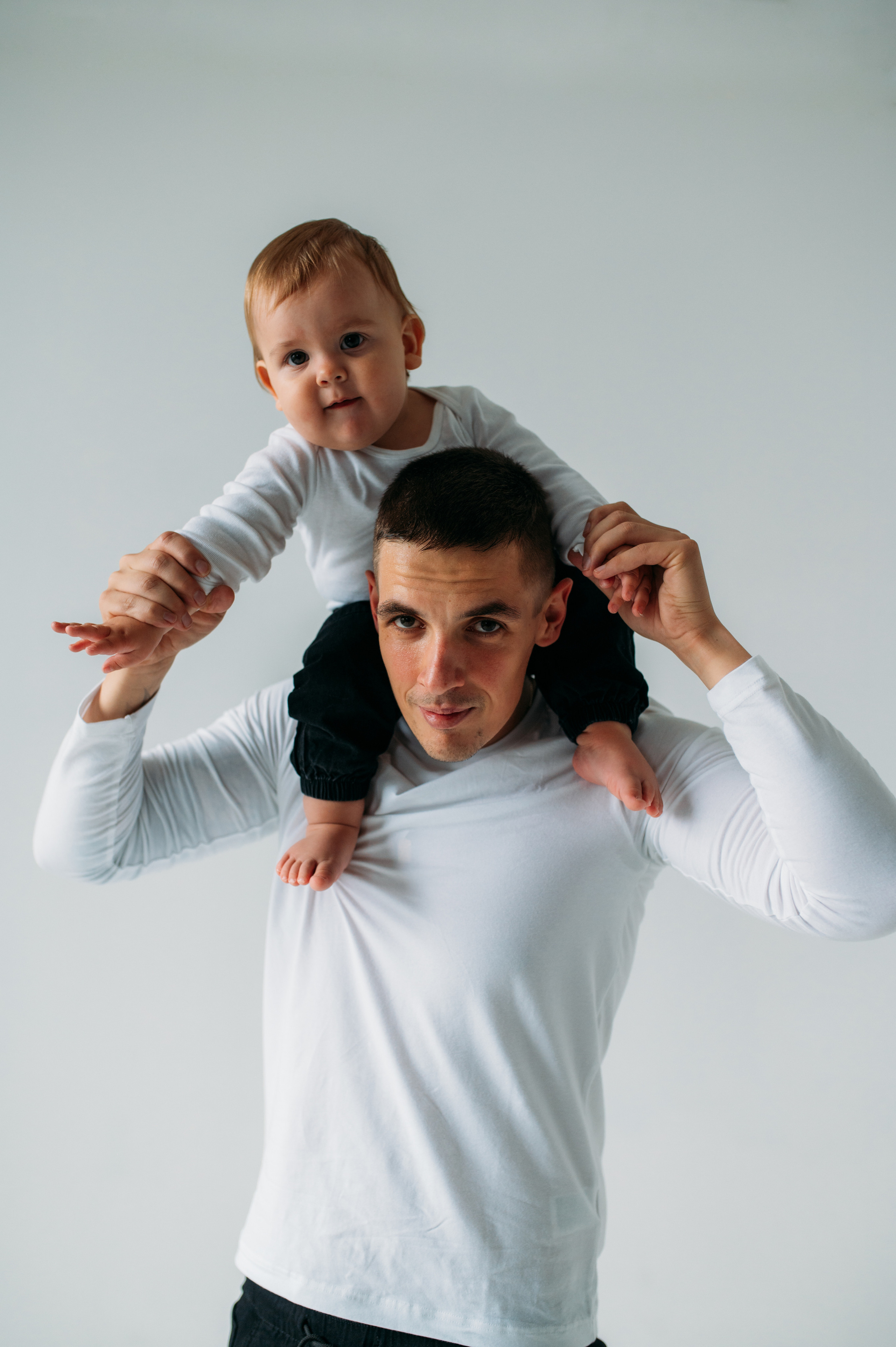 Adrian & Dušana & Sebastian. Krása tehotenstva v objektíve — Maria Milosovic, tehotenská fotografka