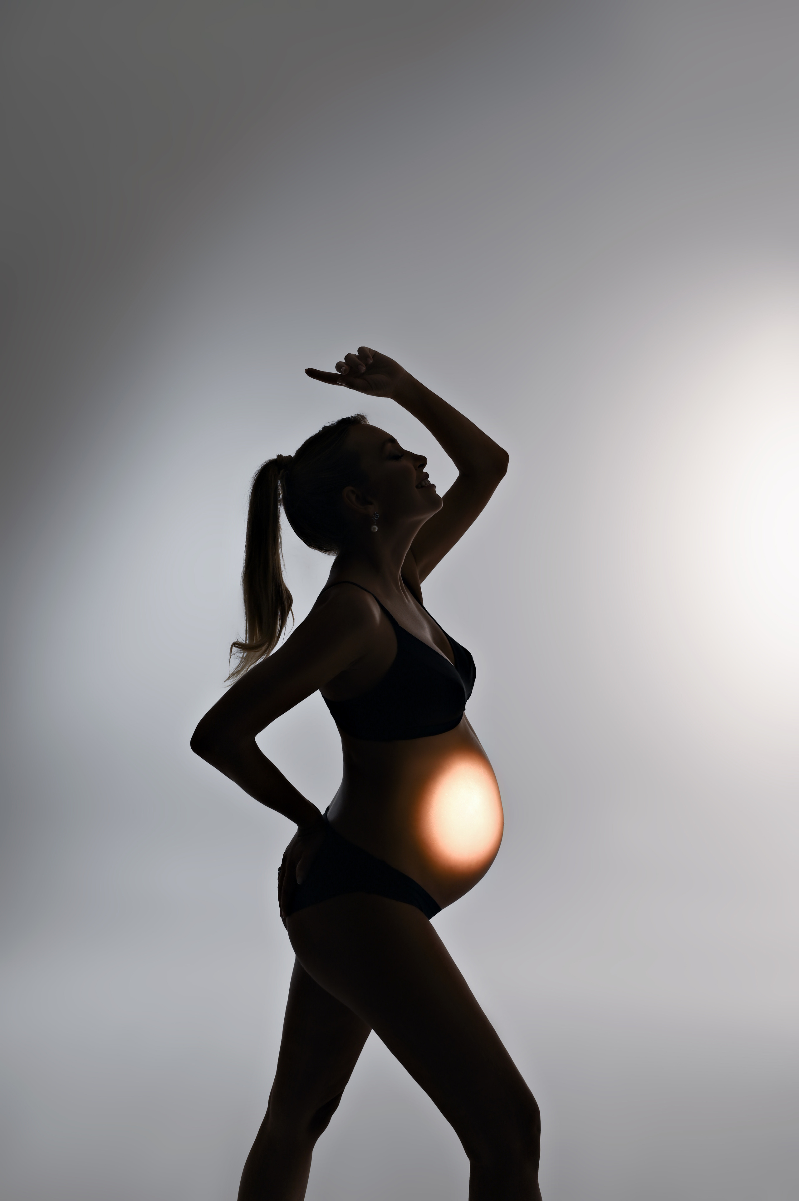 Vladislava. Krása tehotenstva v objektíve — Maria Milosovic, tehotenská fotografka