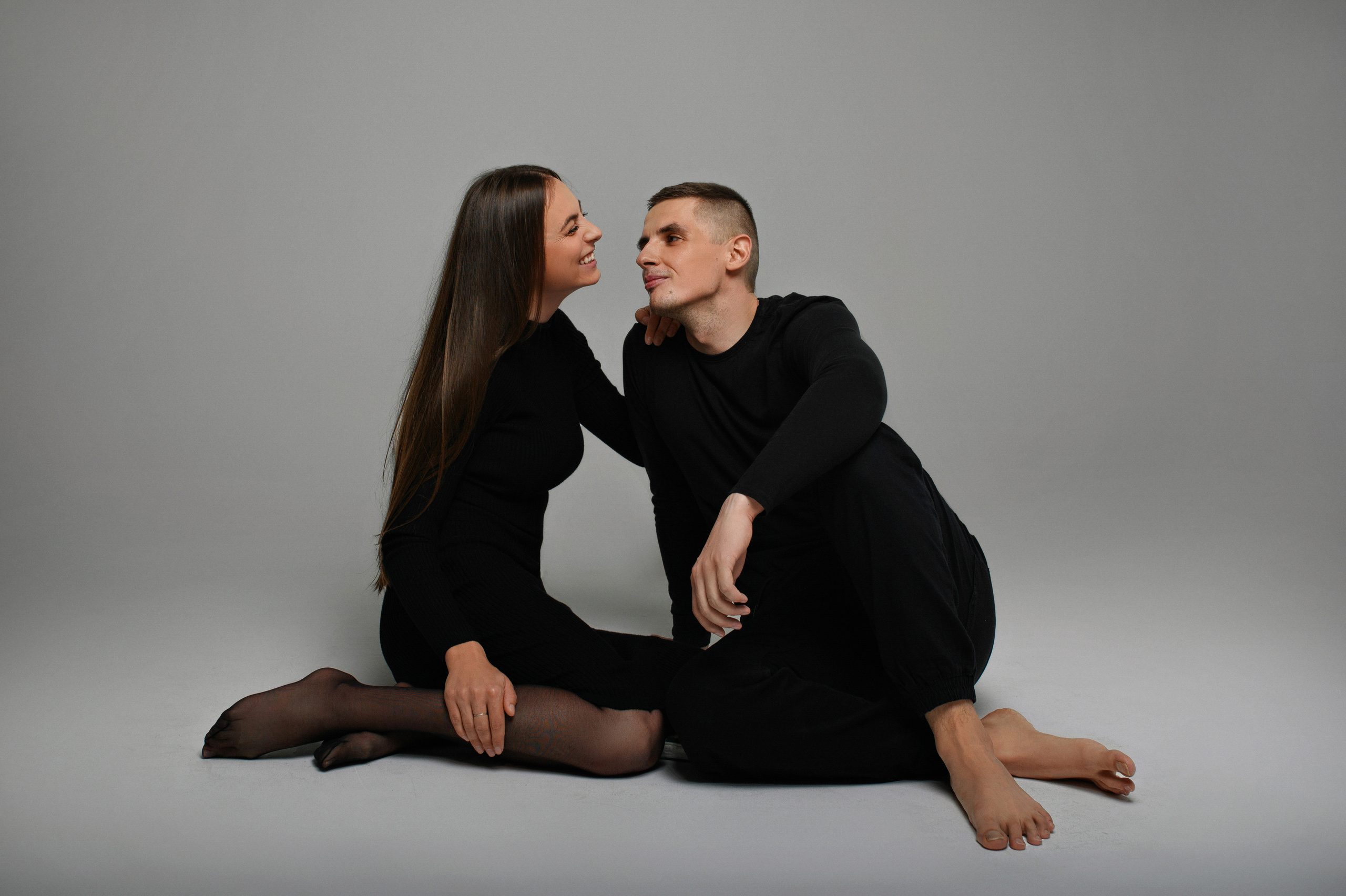Adrian & Dušana & Sebastian. Krása tehotenstva v objektíve — Maria Milosovic, tehotenská fotografka