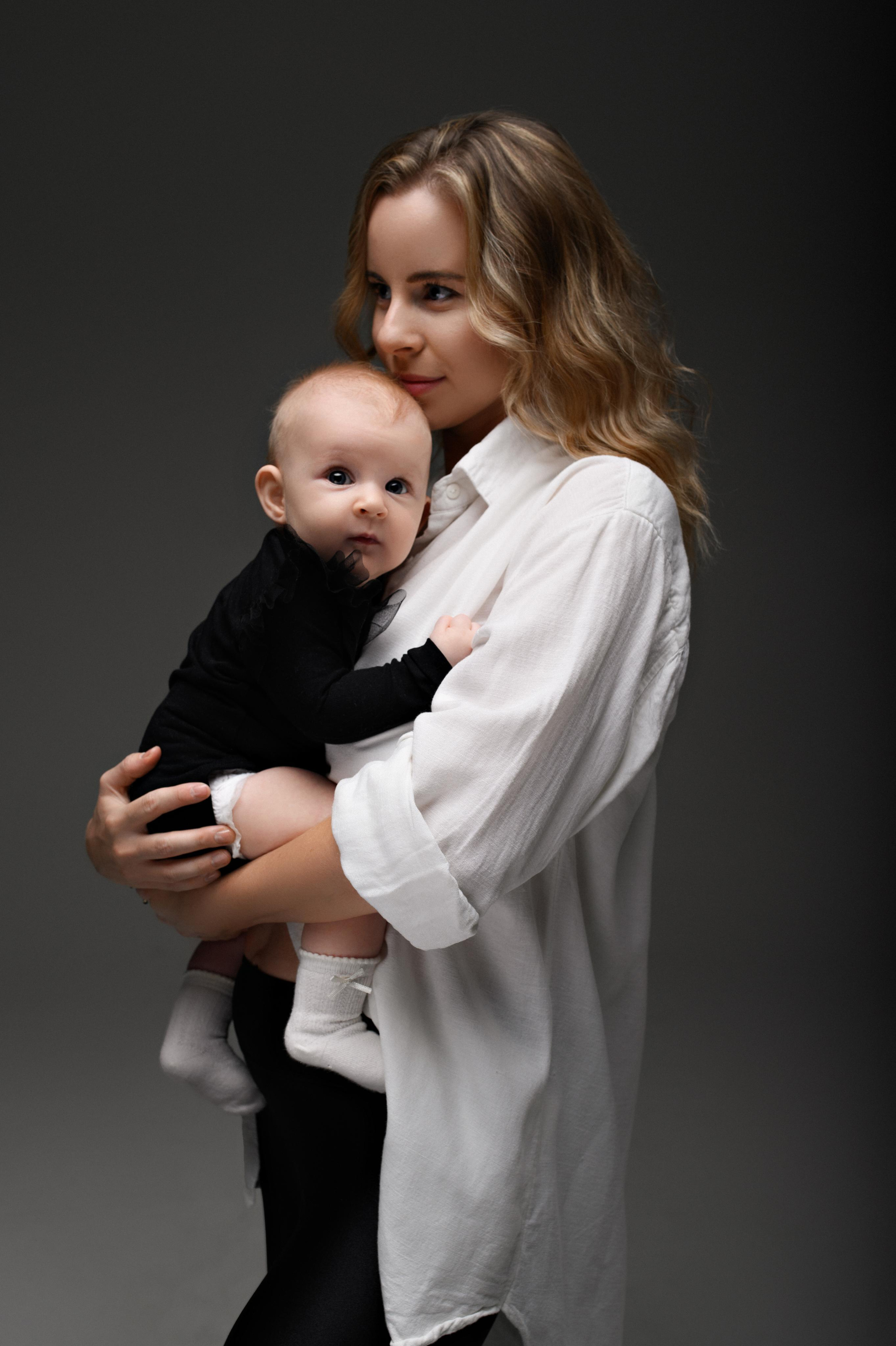 Matej & Michaela & Meliska. Krása tehotenstva v objektíve — Maria Milosovic, tehotenská fotografka