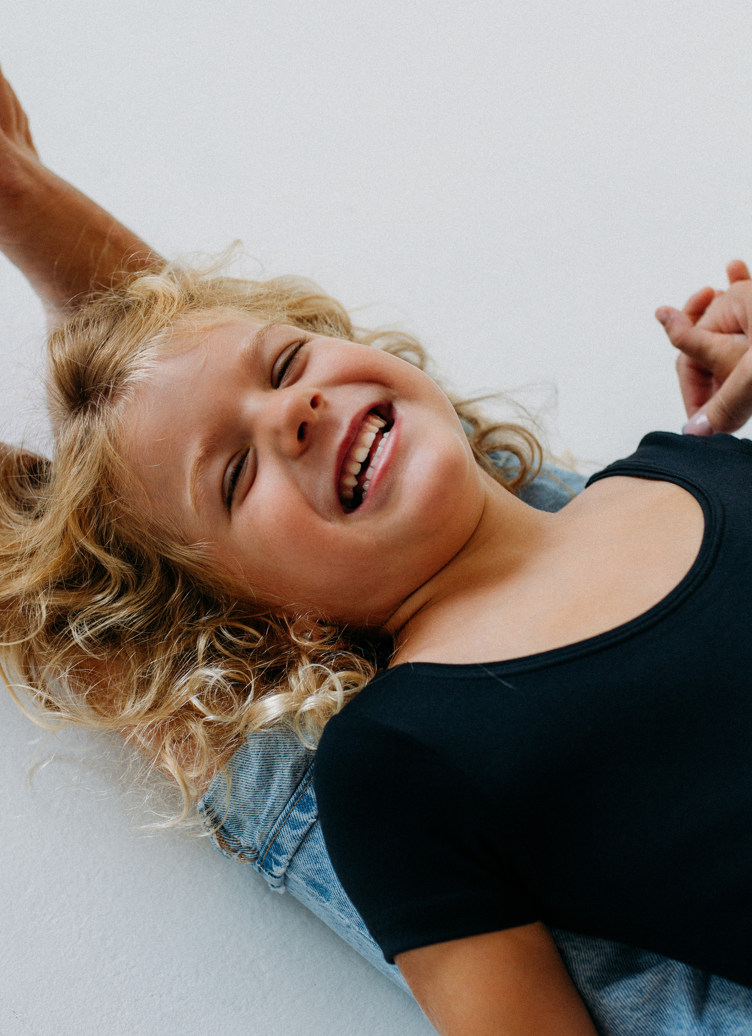 Mama & Dcera. Krása tehotenstva v objektíve — Maria Milosovic, tehotenská fotografka