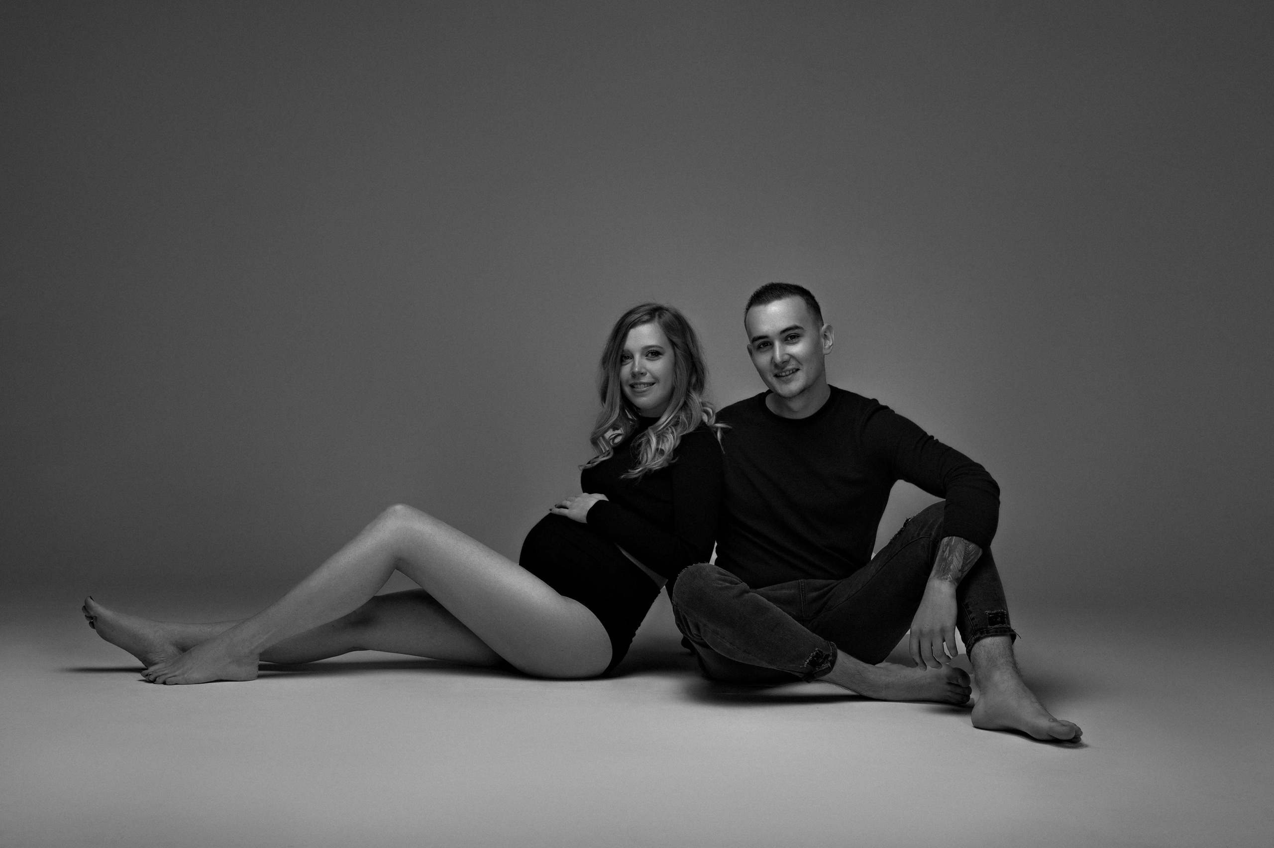 Monika. Krása tehotenstva v objektíve — Maria Milosovic, tehotenská fotografka