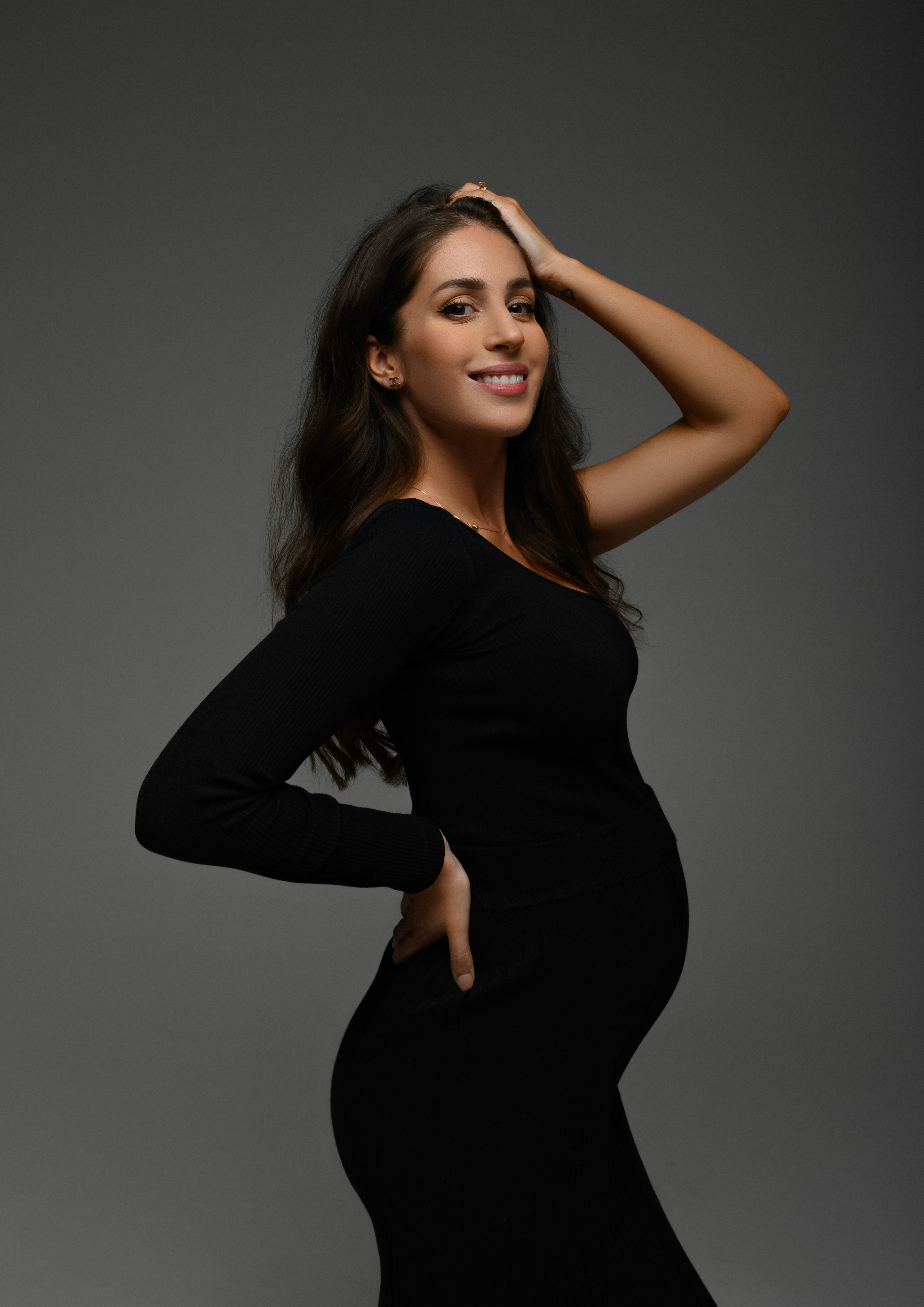 Zuzana & Roman. Krása tehotenstva v objektíve — Maria Milosovic, tehotenská fotografka