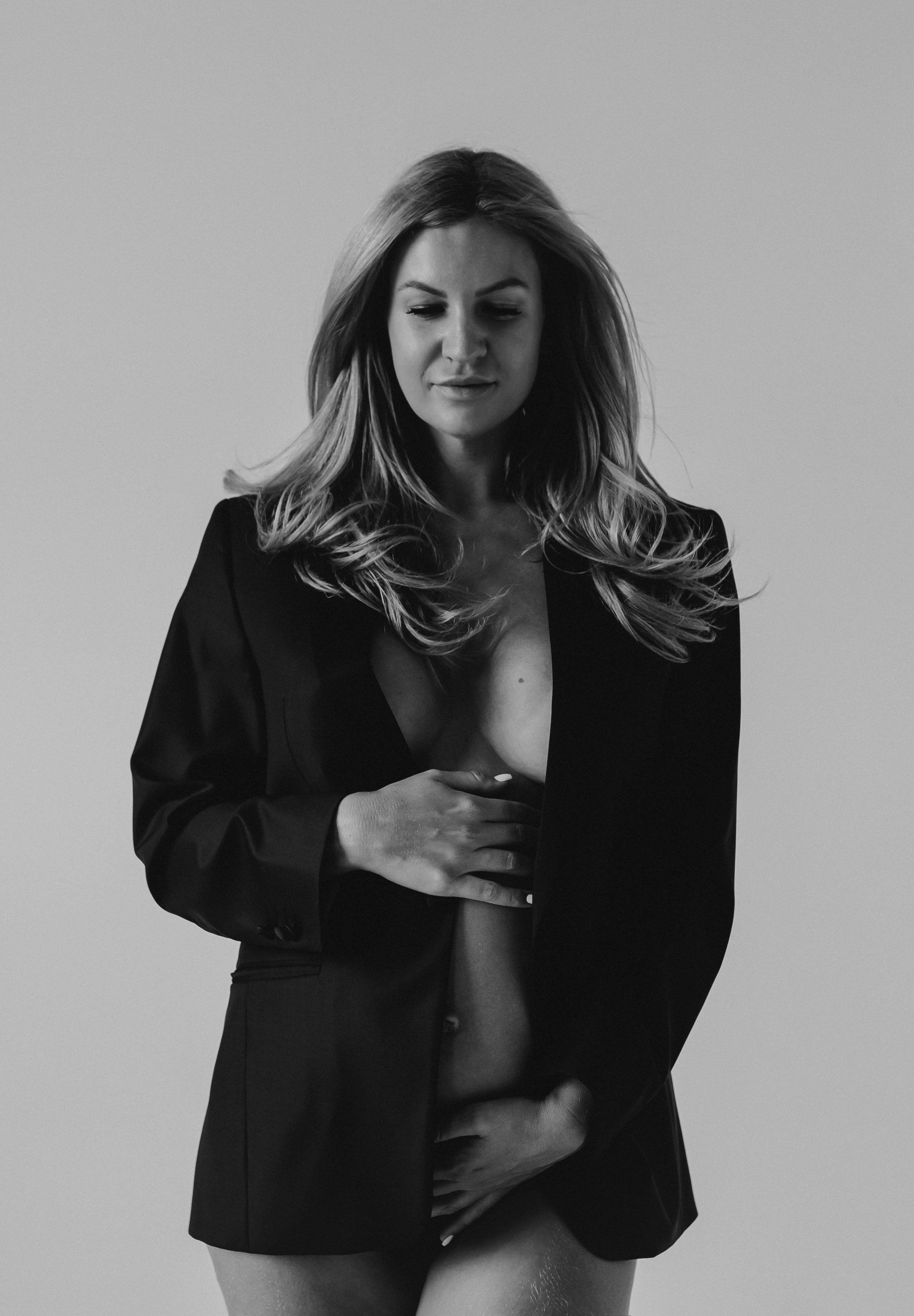 Jana. Krása tehotenstva v objektíve — Maria Milosovic, tehotenská fotografka