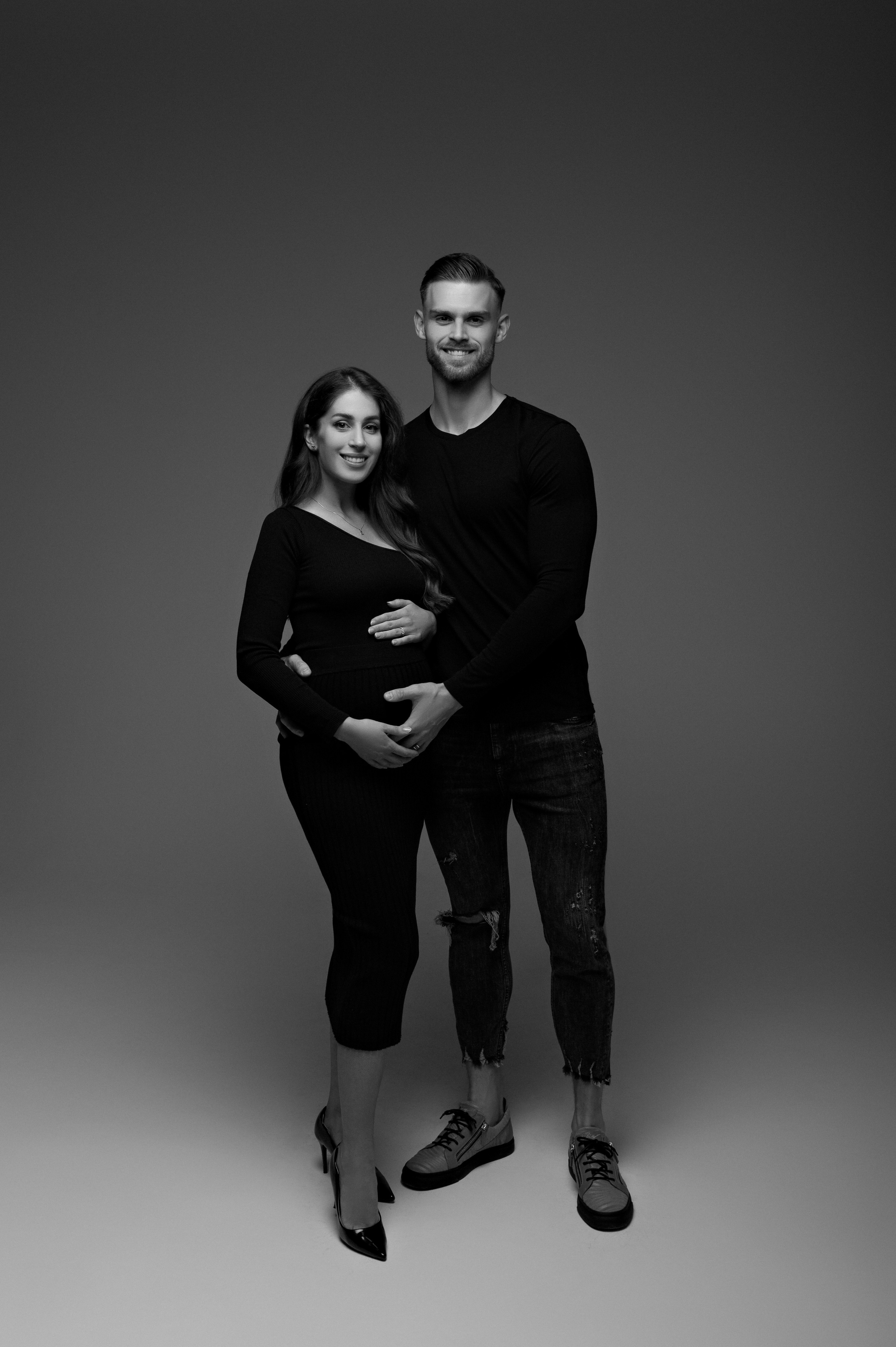 Zuzana & Roman. Krása tehotenstva v objektíve — Maria Milosovic, tehotenská fotografka