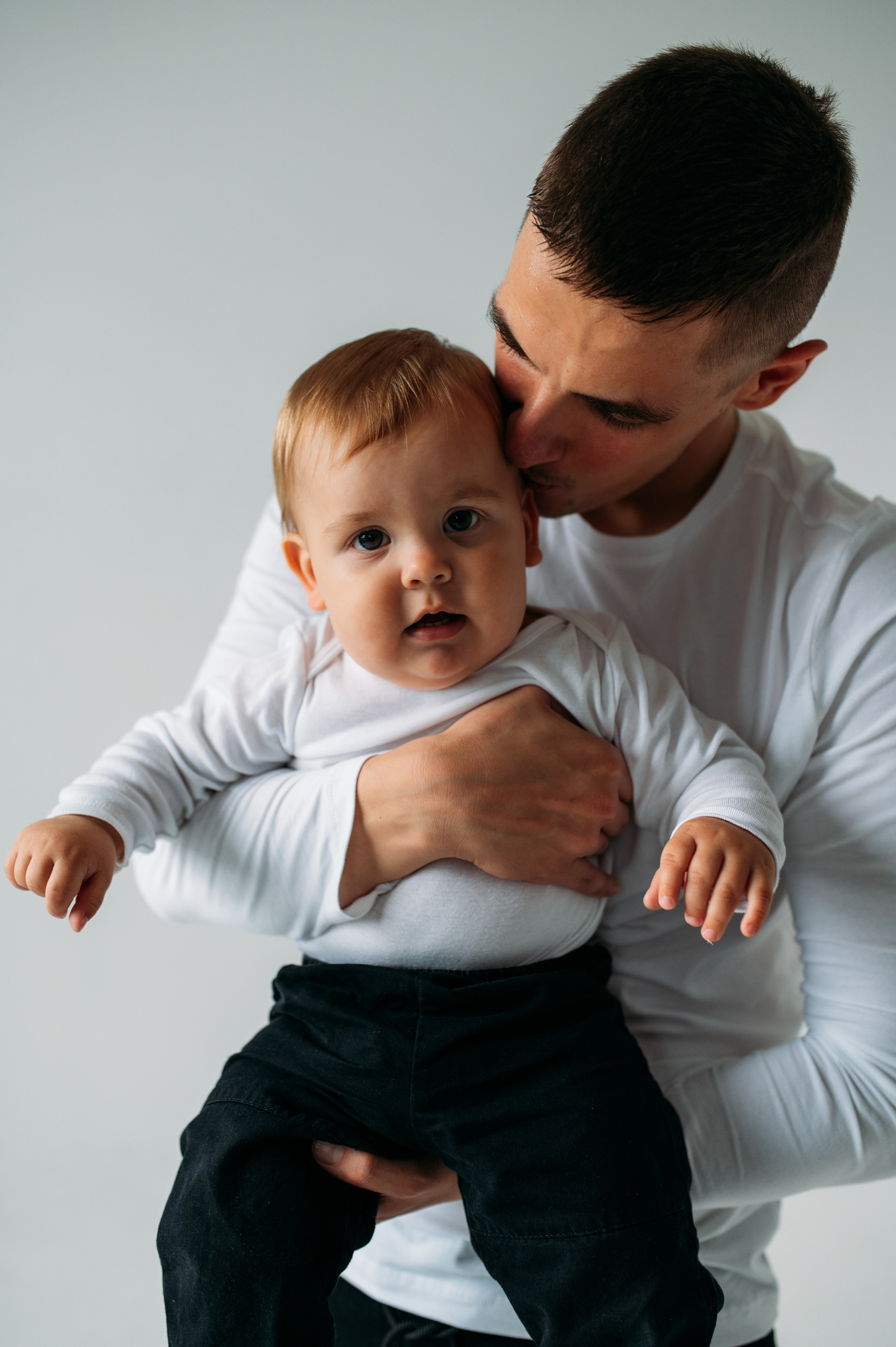 Adrian & Dušana & Sebastian. Krása tehotenstva v objektíve — Maria Milosovic, tehotenská fotografka