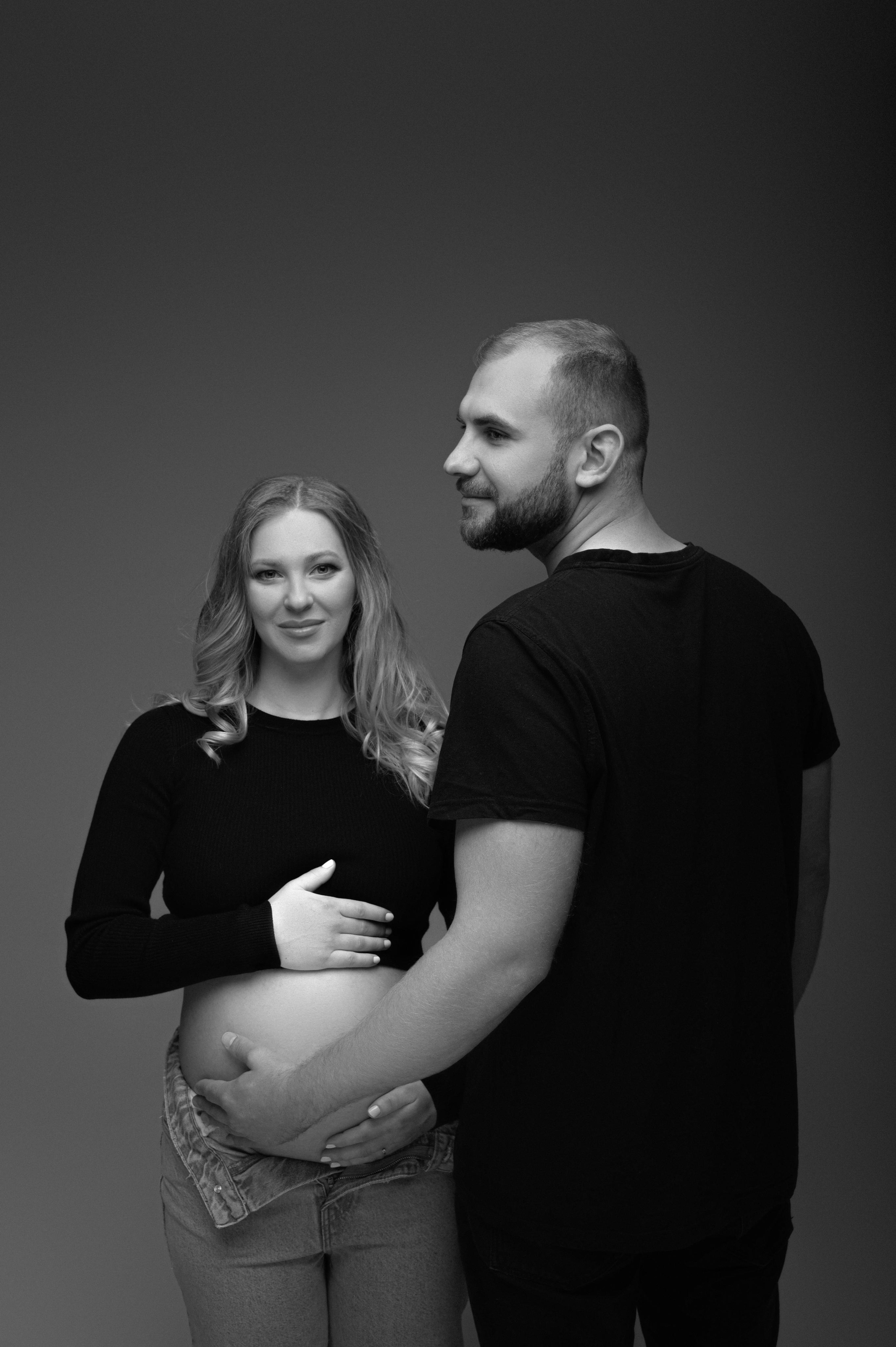 Beata & Peter. Krása tehotenstva v objektíve — Maria Milosovic, tehotenská fotografka