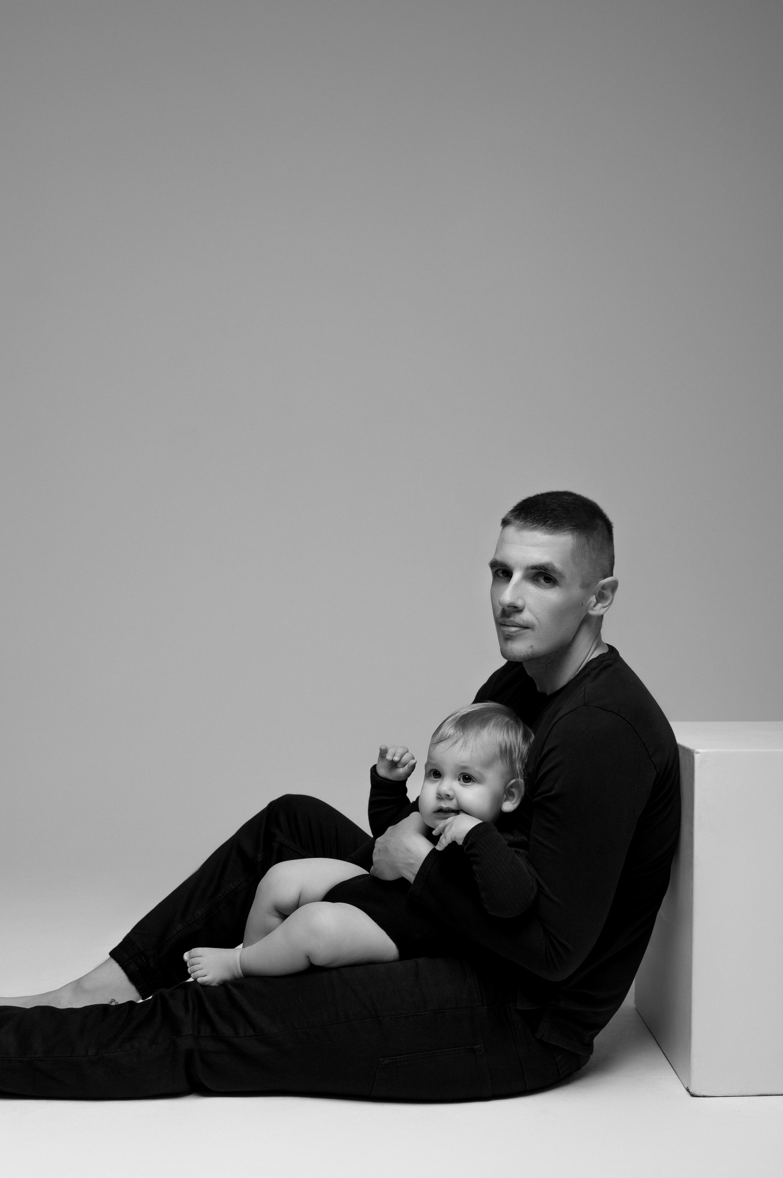 Adrian & Dušana & Sebastian. Krása tehotenstva v objektíve — Maria Milosovic, tehotenská fotografka