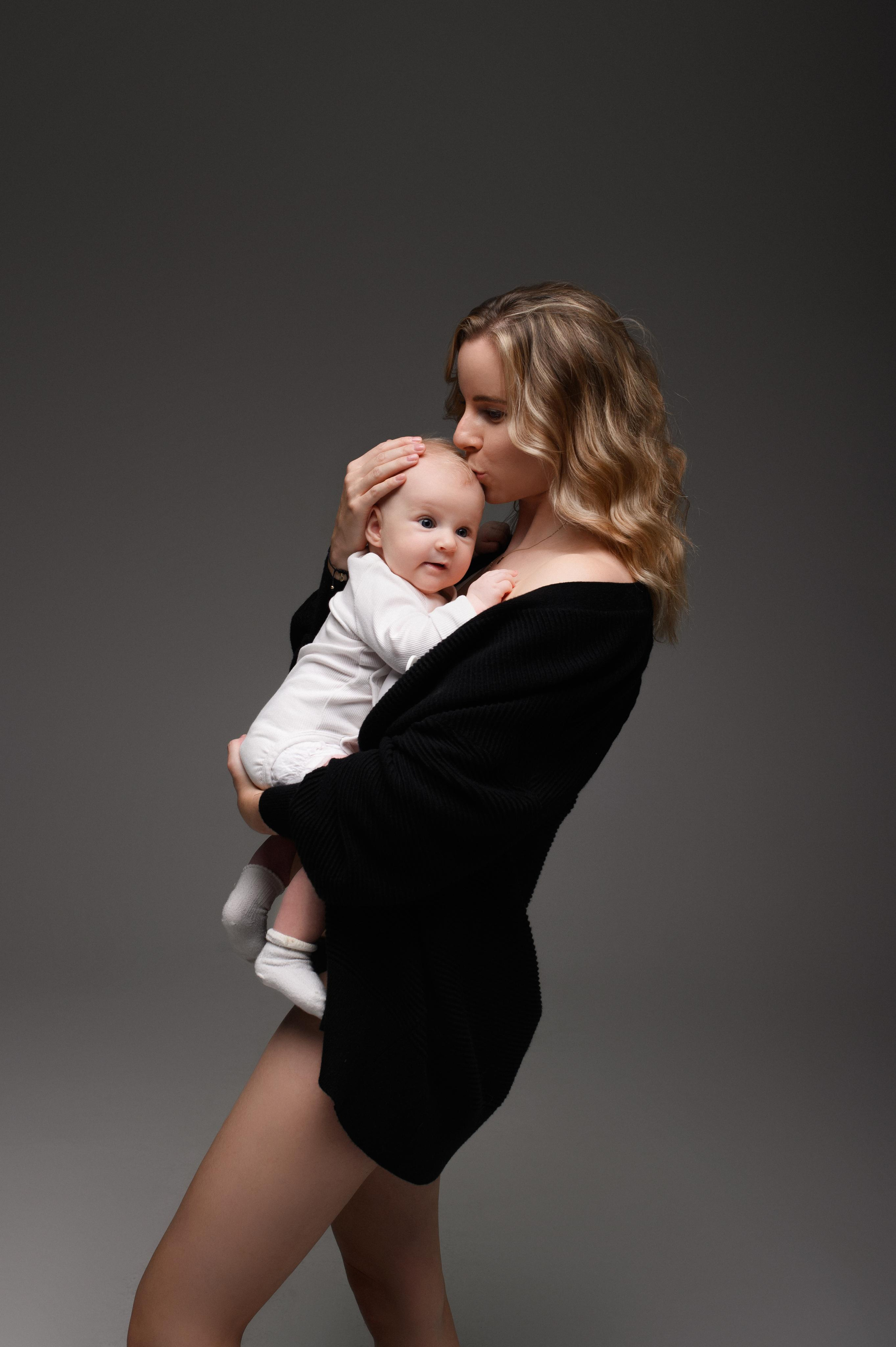 Matej & Michaela & Meliska. Krása tehotenstva v objektíve — Maria Milosovic, tehotenská fotografka