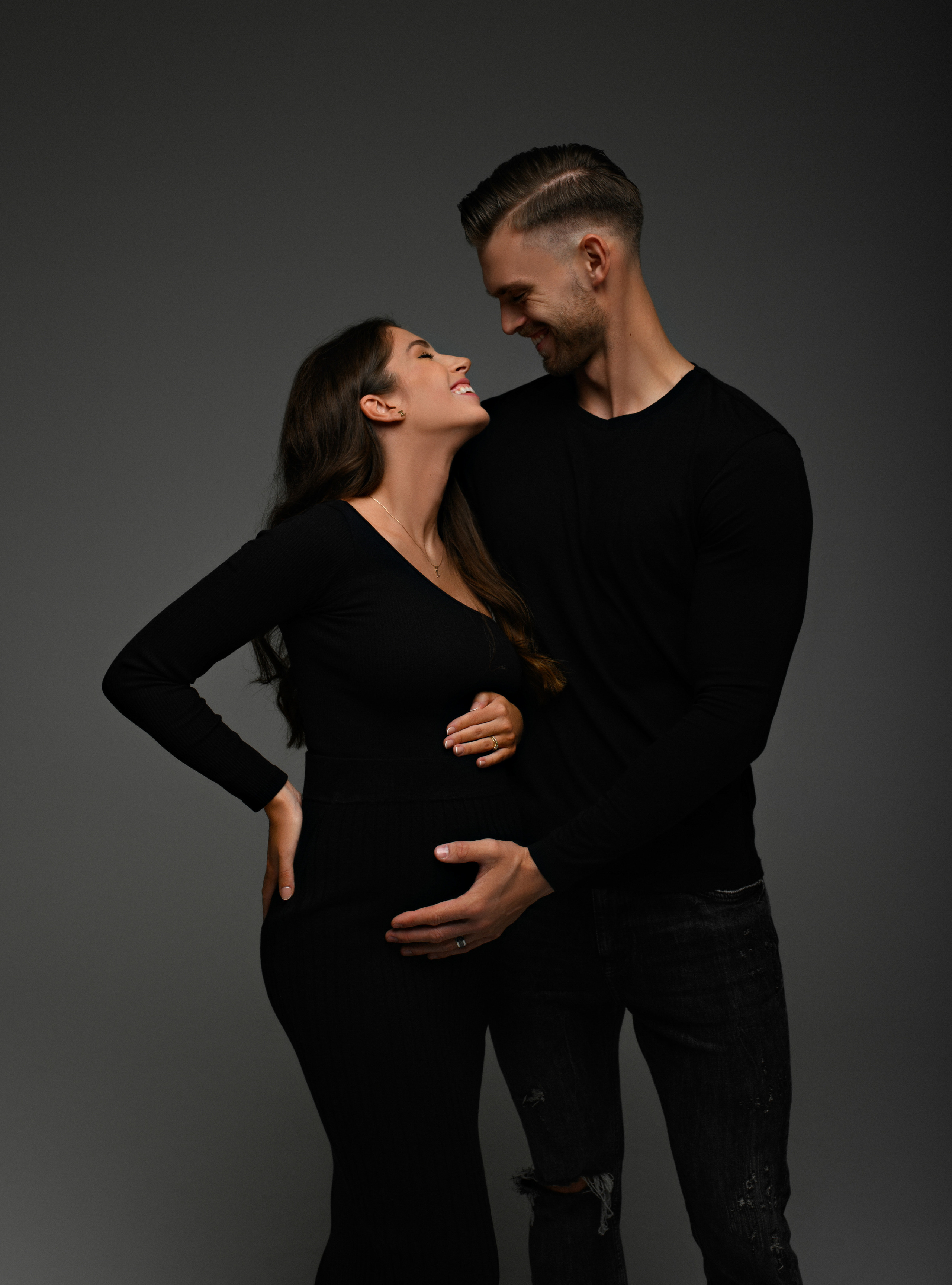 Zuzana & Roman. Krása tehotenstva v objektíve — Maria Milosovic, tehotenská fotografka