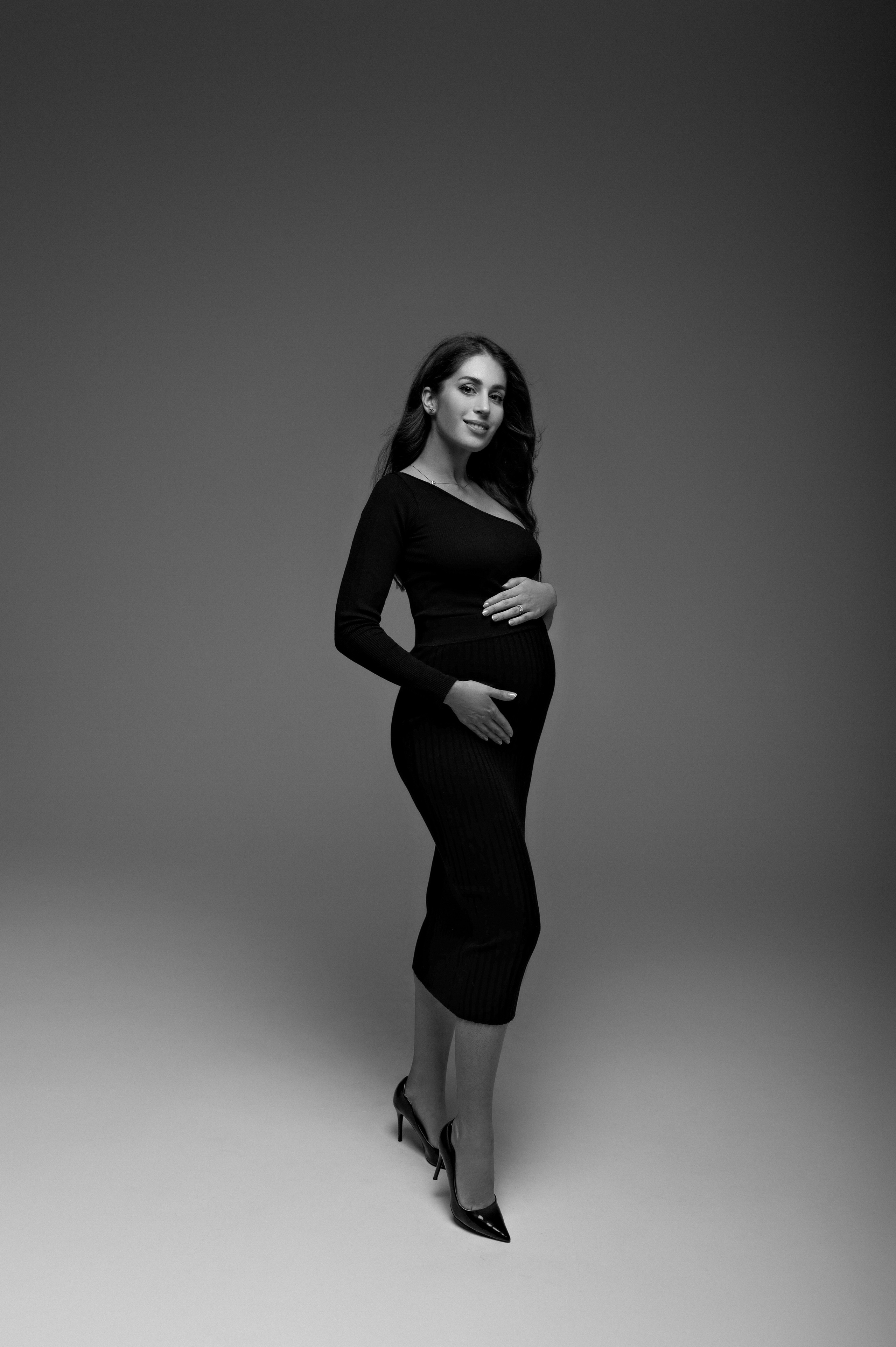 Zuzana & Roman. Krása tehotenstva v objektíve — Maria Milosovic, tehotenská fotografka