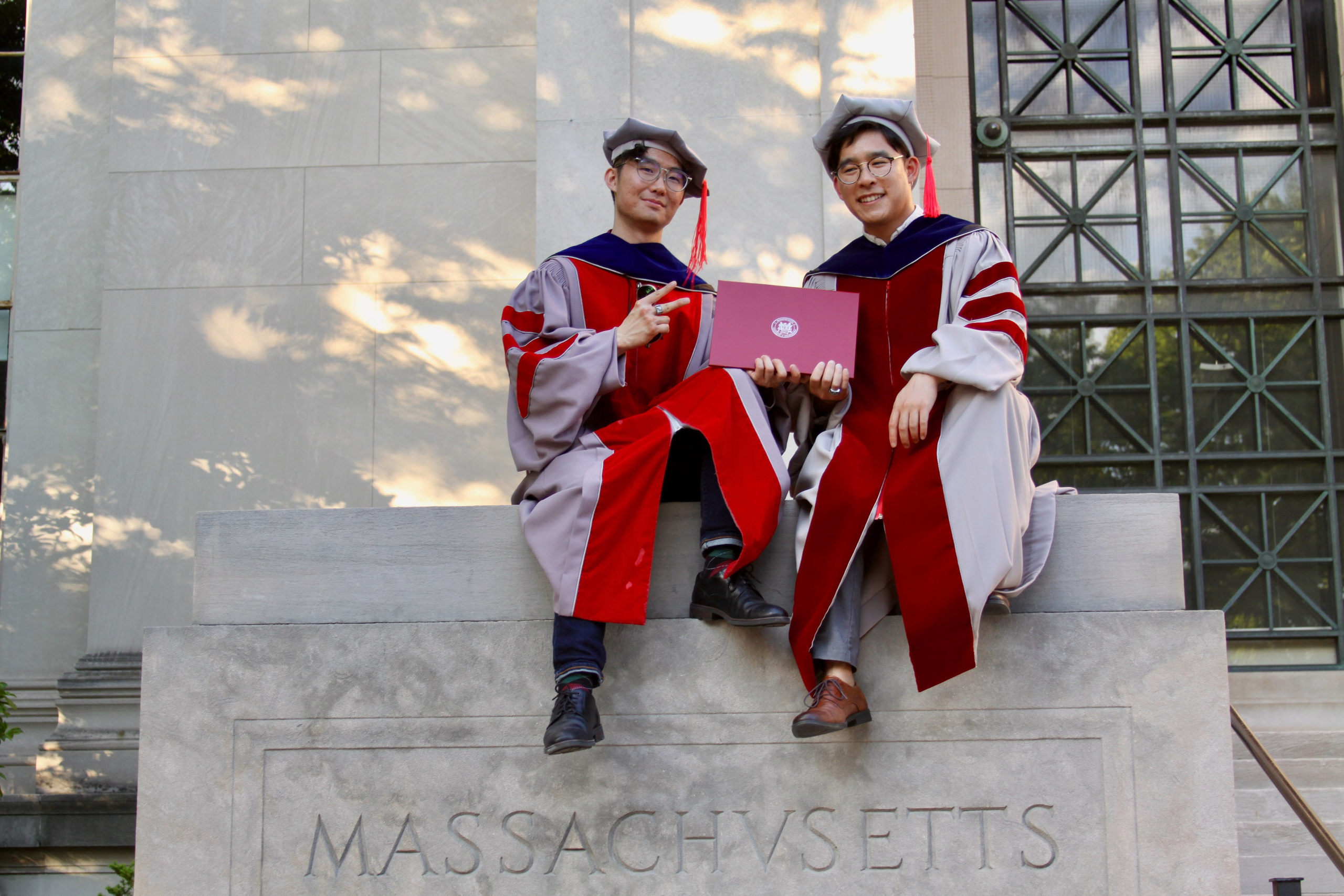PhD graduation with Elton. Kelly Sang, graduation and portrait photographer in Boston
