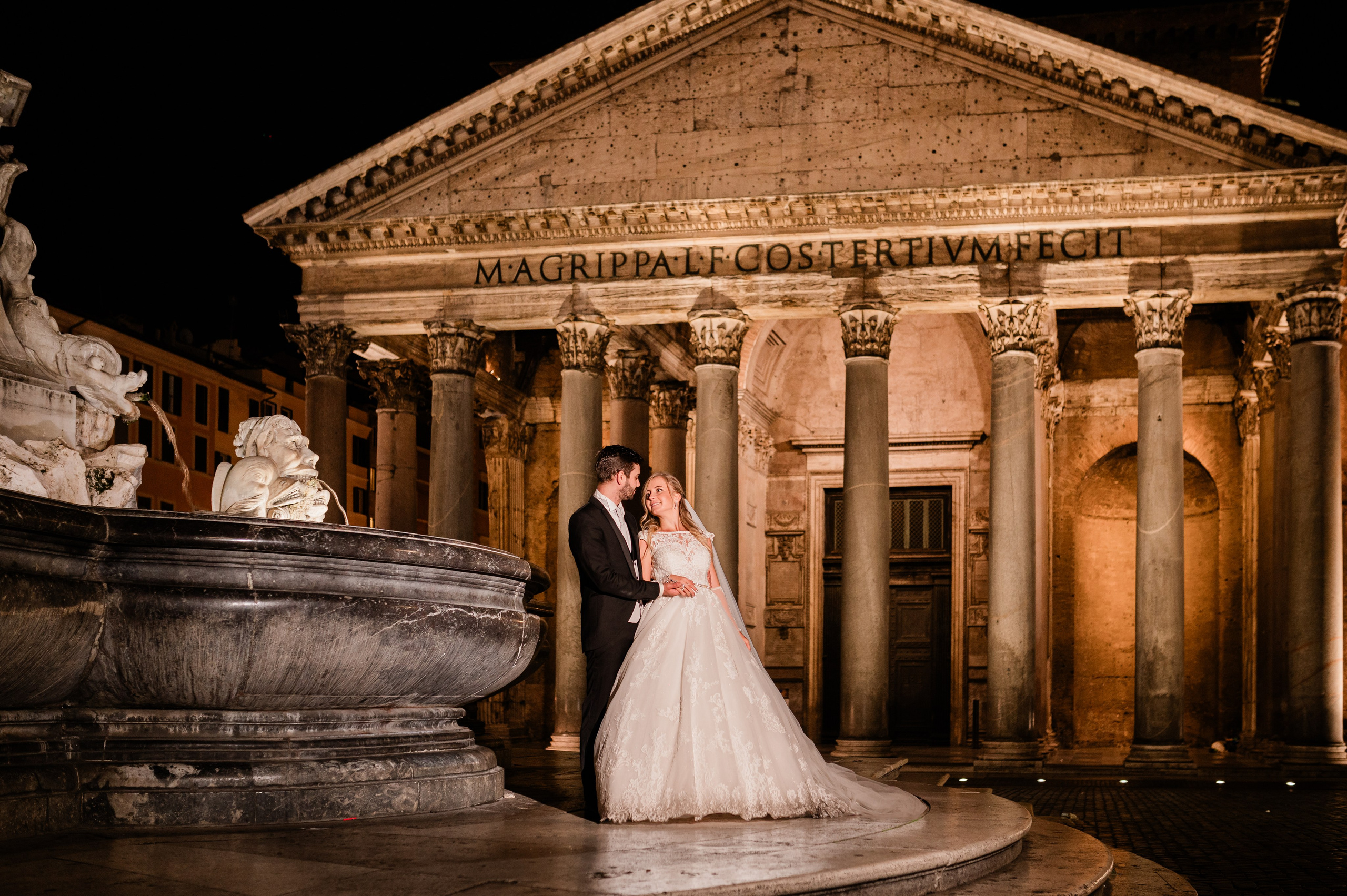 Servizio Post Matrimoniale Notturno a Roma. Fotografo Matrimonio a Roma | Servizio Fotografico Matrimonio