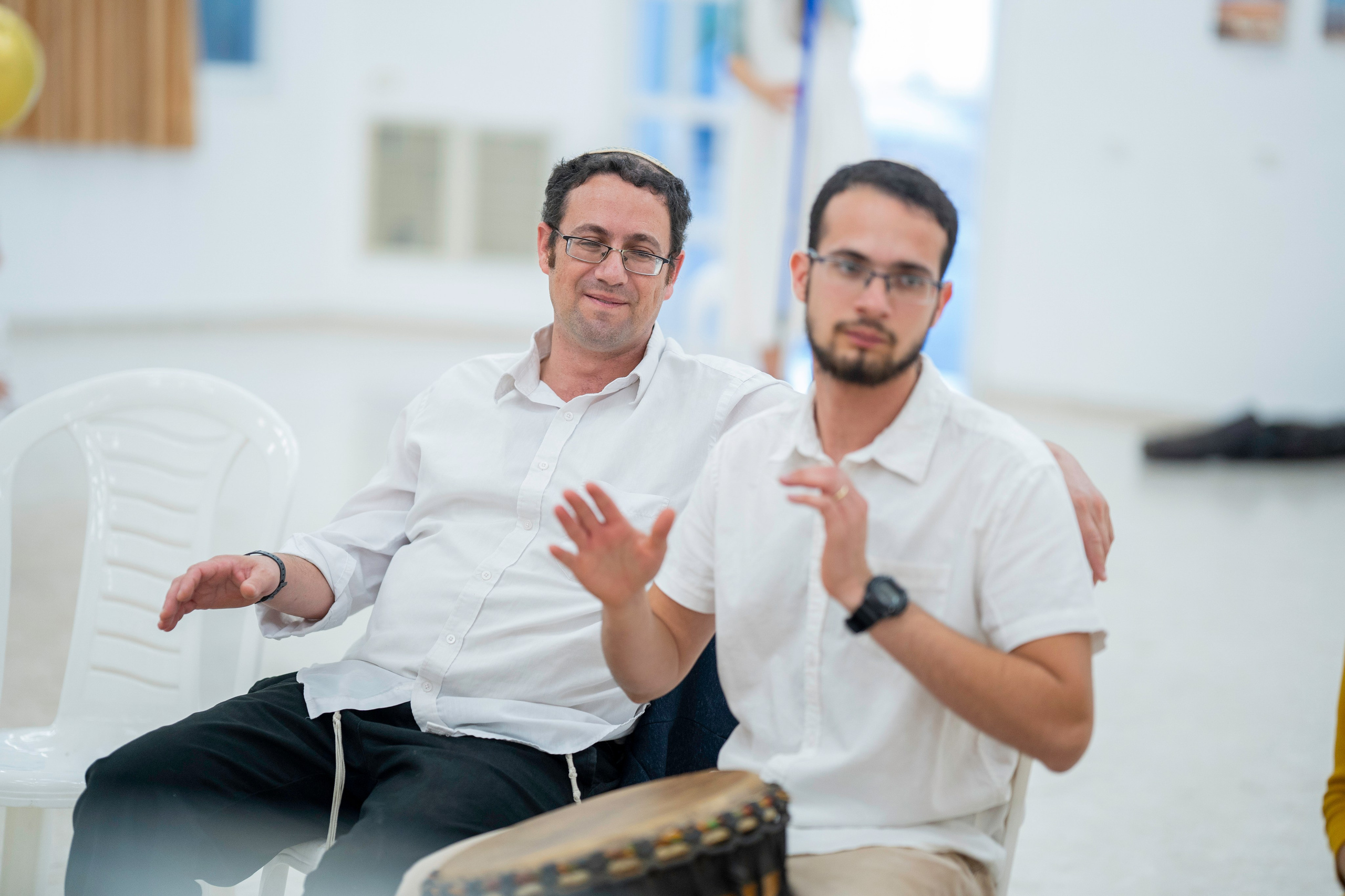 הברית של יוסף וחנה. יוסף מזרחי צילום חתונה, ברית וזוגיות. צלם מקצועי שאוהב להוציא אתכם הכי יפים ברגעים הכי מרגשים