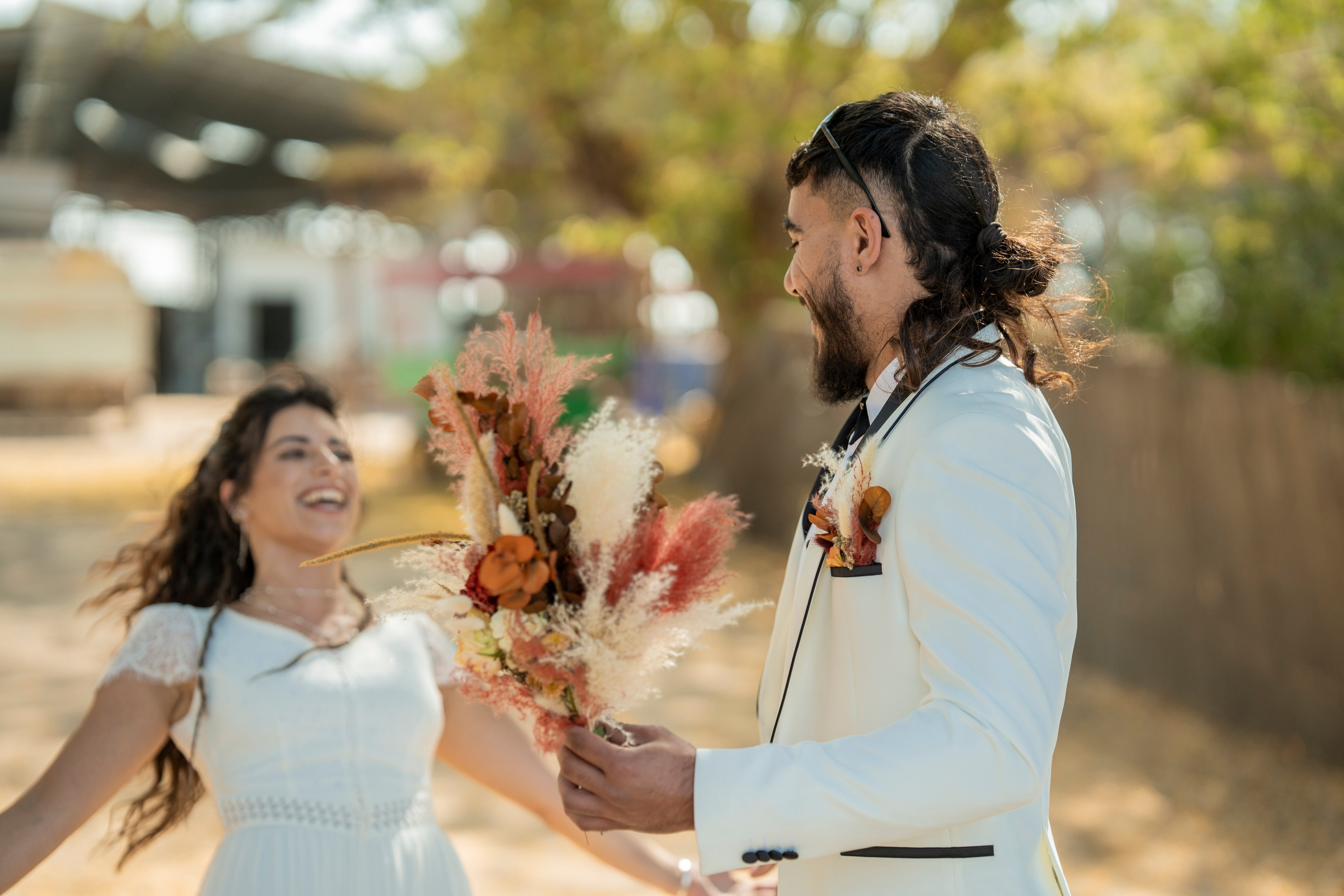 אביה ואחיה. יוסף מזרחי צילום חתונה, ברית וזוגיות. צלם מקצועי שאוהב להוציא אתכם הכי יפים ברגעים הכי מרגשים