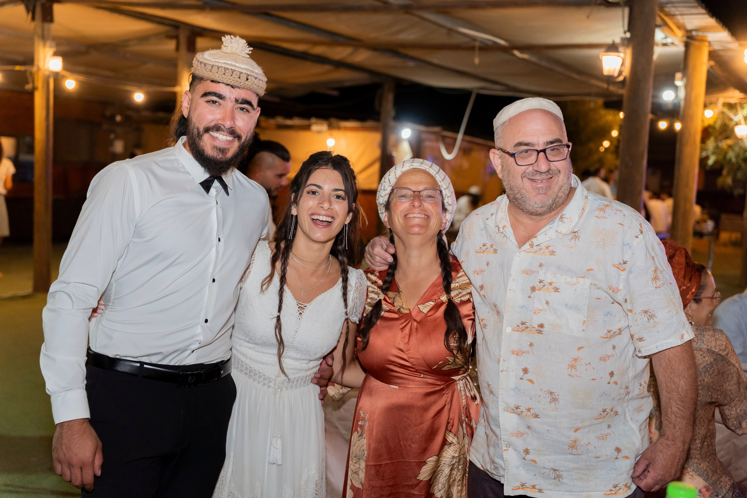 אביה ואחיה. יוסף מזרחי צילום חתונה, ברית וזוגיות. צלם מקצועי שאוהב להוציא אתכם הכי יפים ברגעים הכי מרגשים