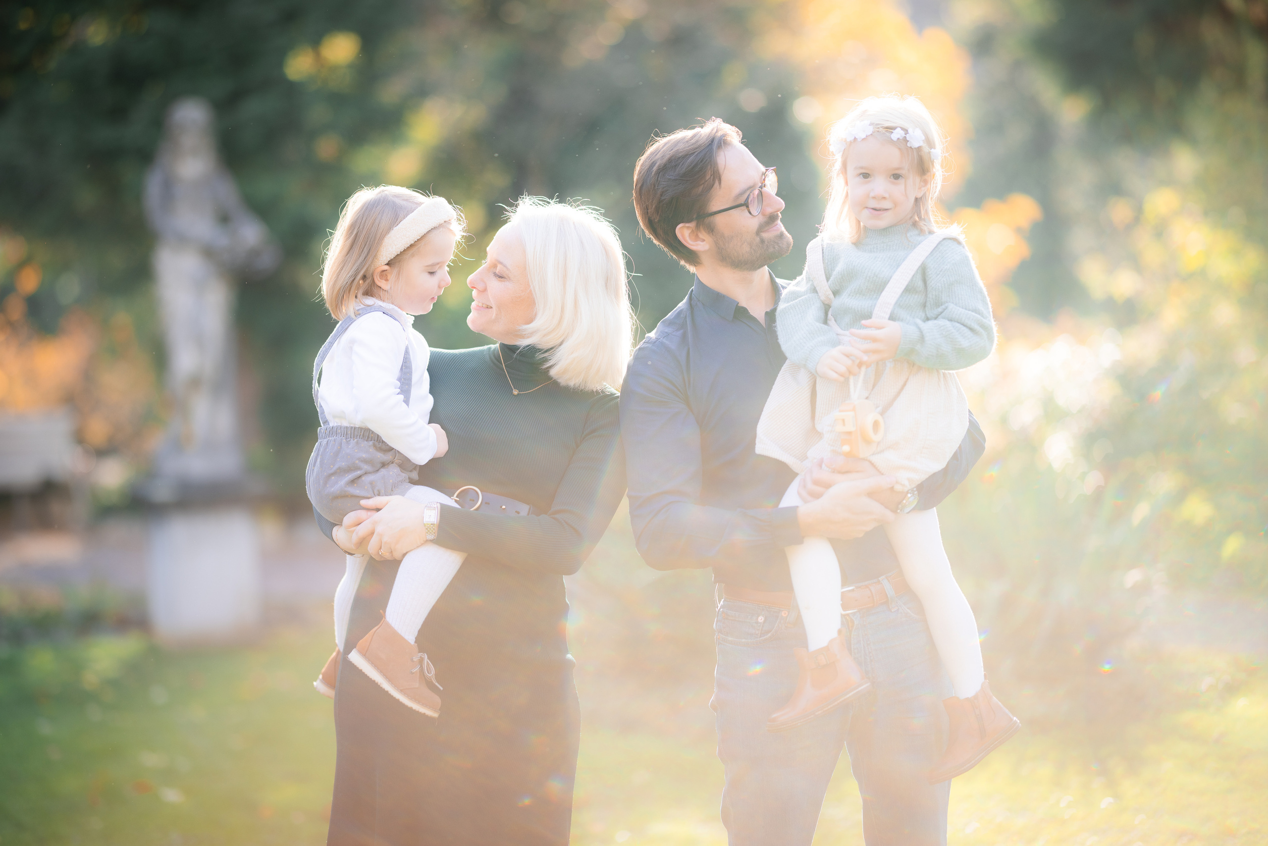 Nadine & Thomas. Family photographer Zurich & Switzerland Daria Moore