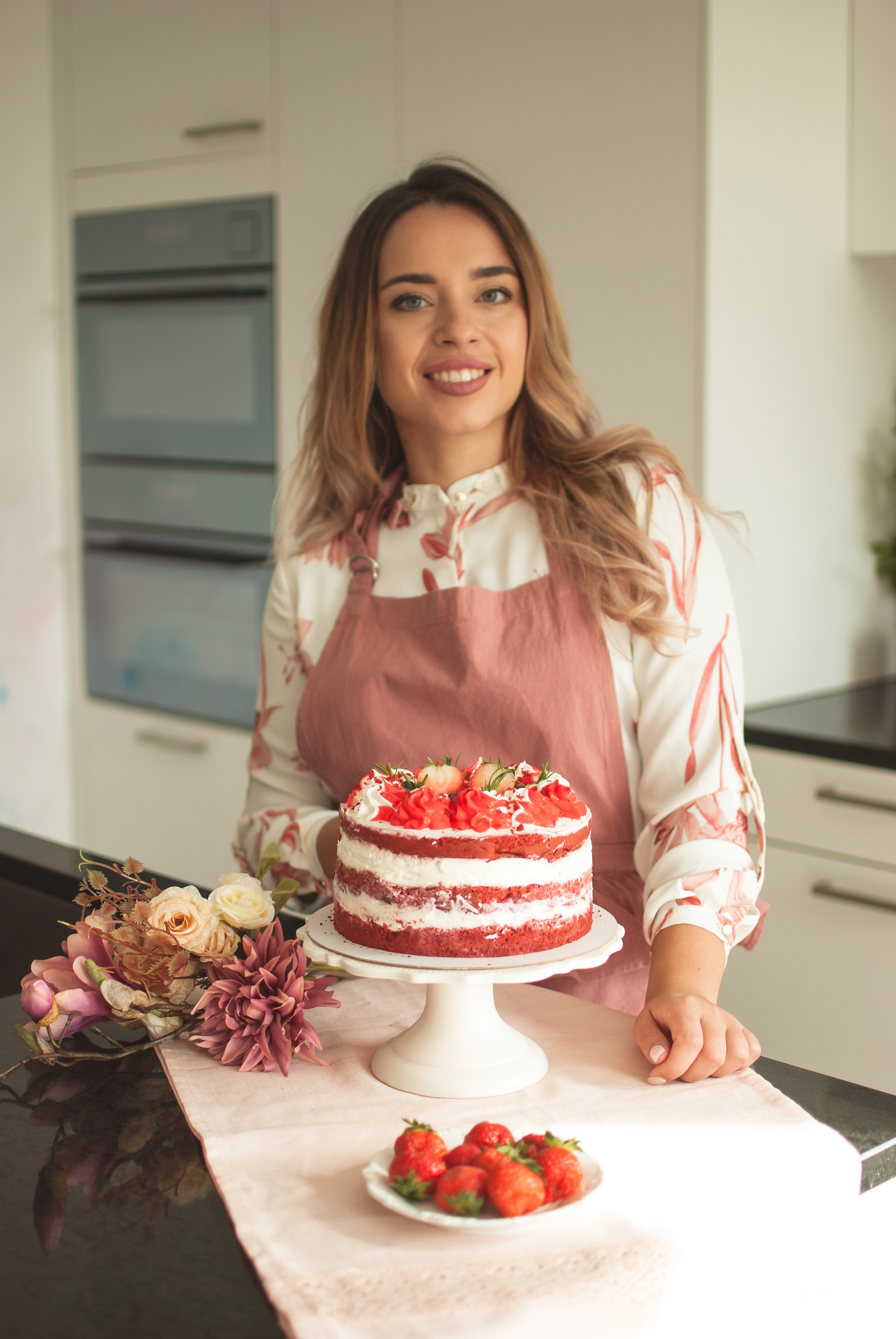 Anna content session. Family photographer Zurich & Switzerland Daria Moore