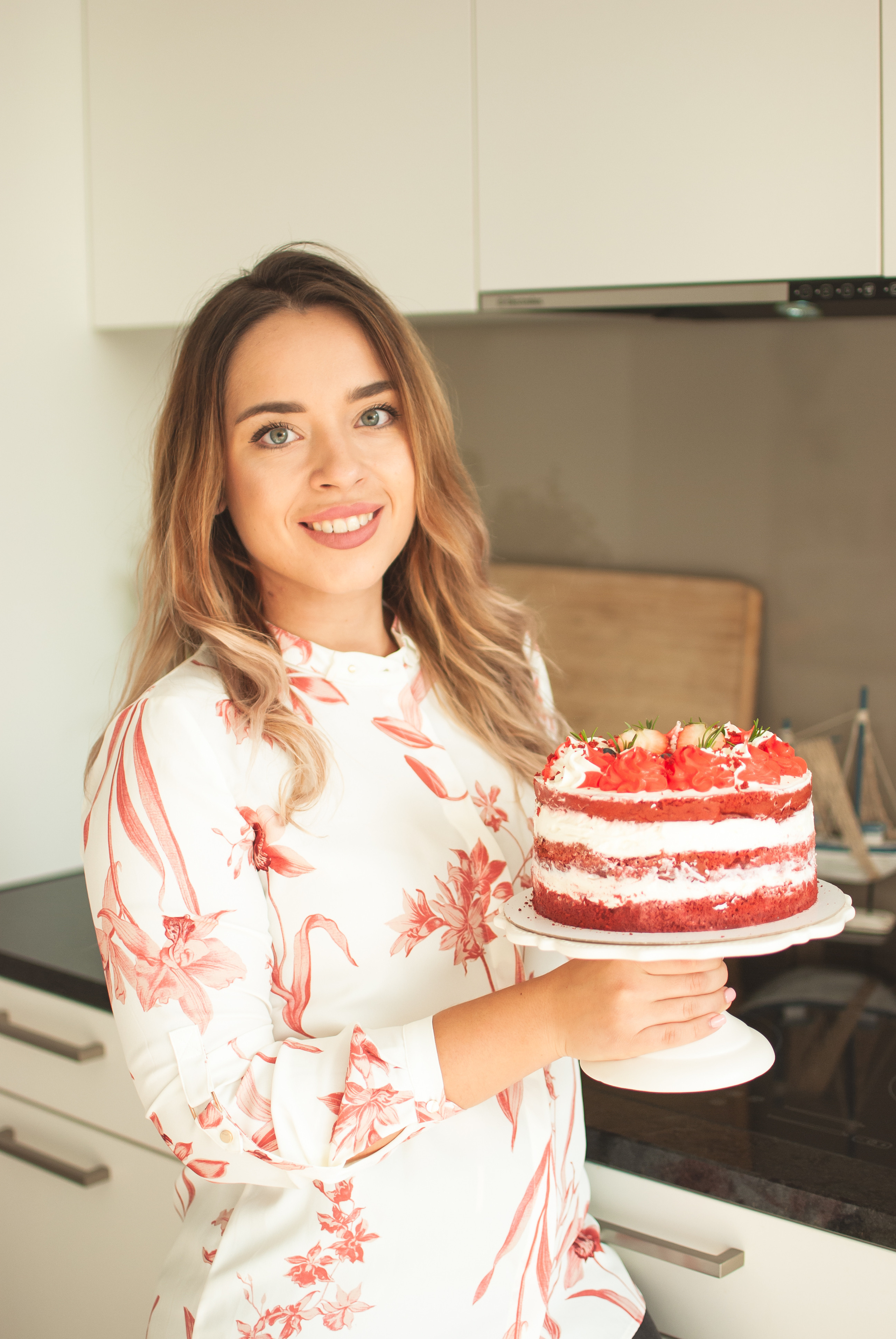 Anna content session. Family photographer Zurich & Switzerland Daria Moore