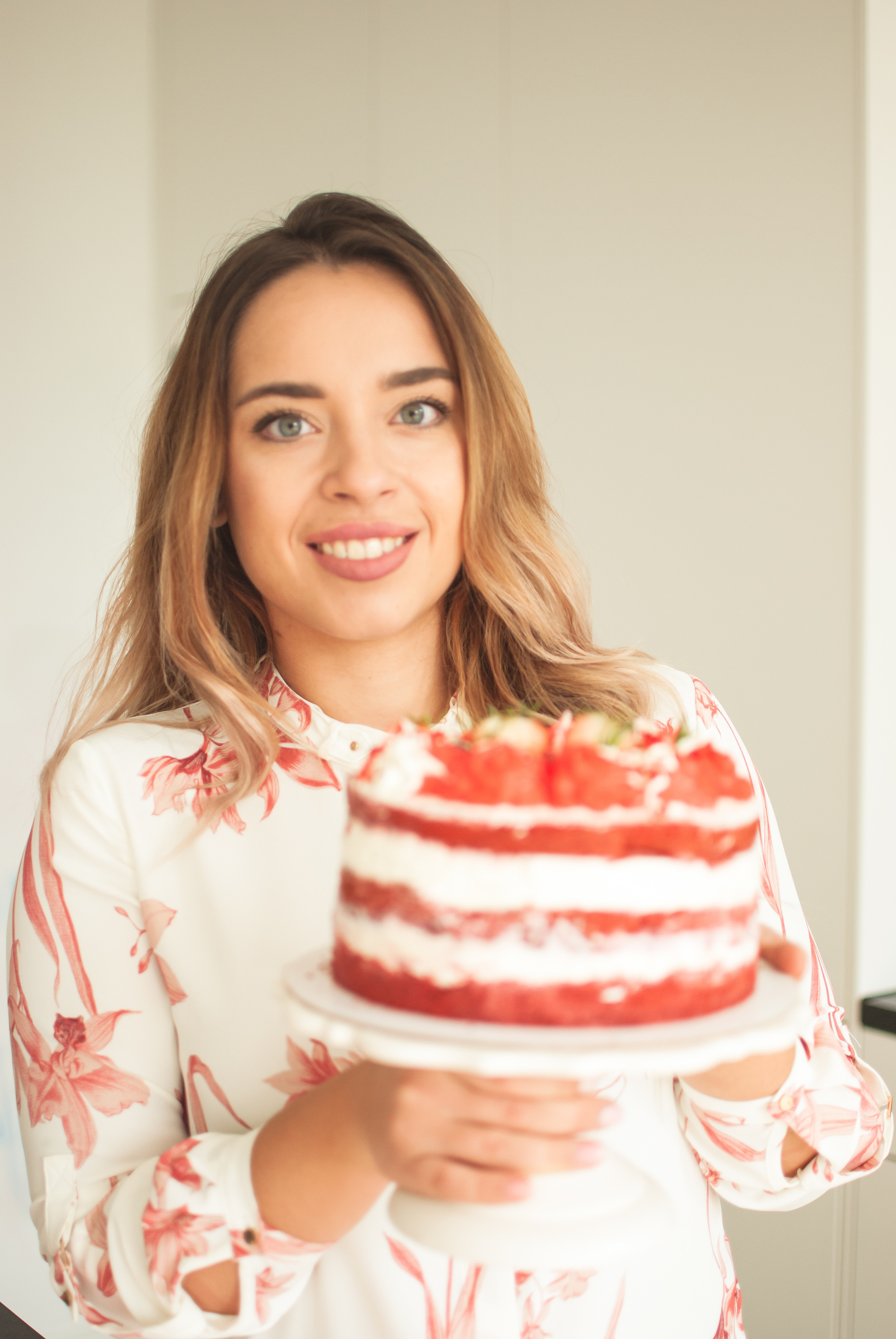 Anna content session. Family photographer Zurich & Switzerland Daria Moore