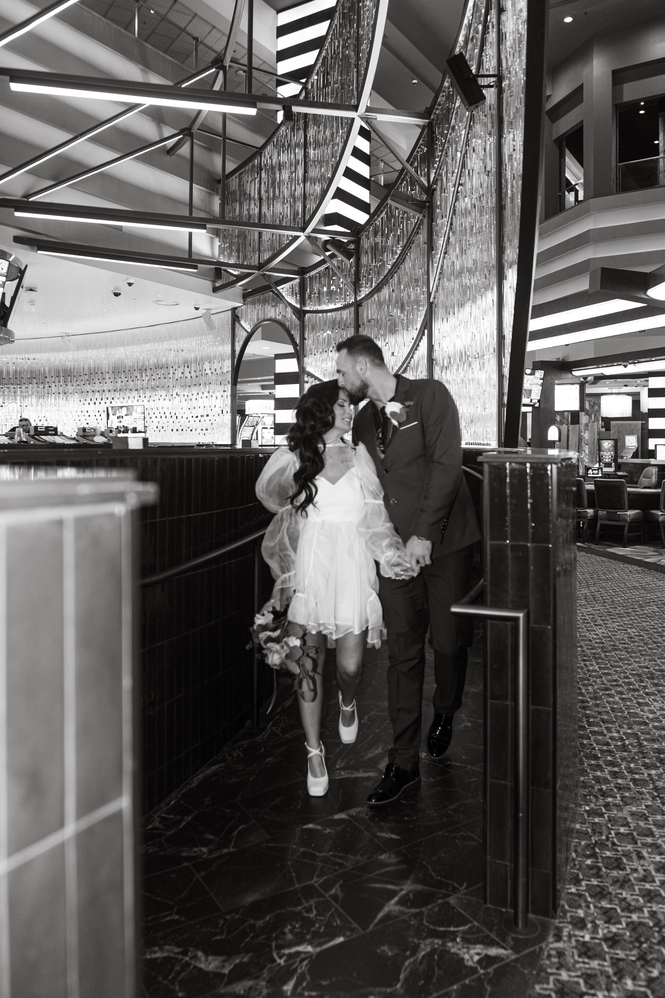 Miranda&Austin. Wedding & elopement photographer Viktoriya Kravtsov. Las Vegas