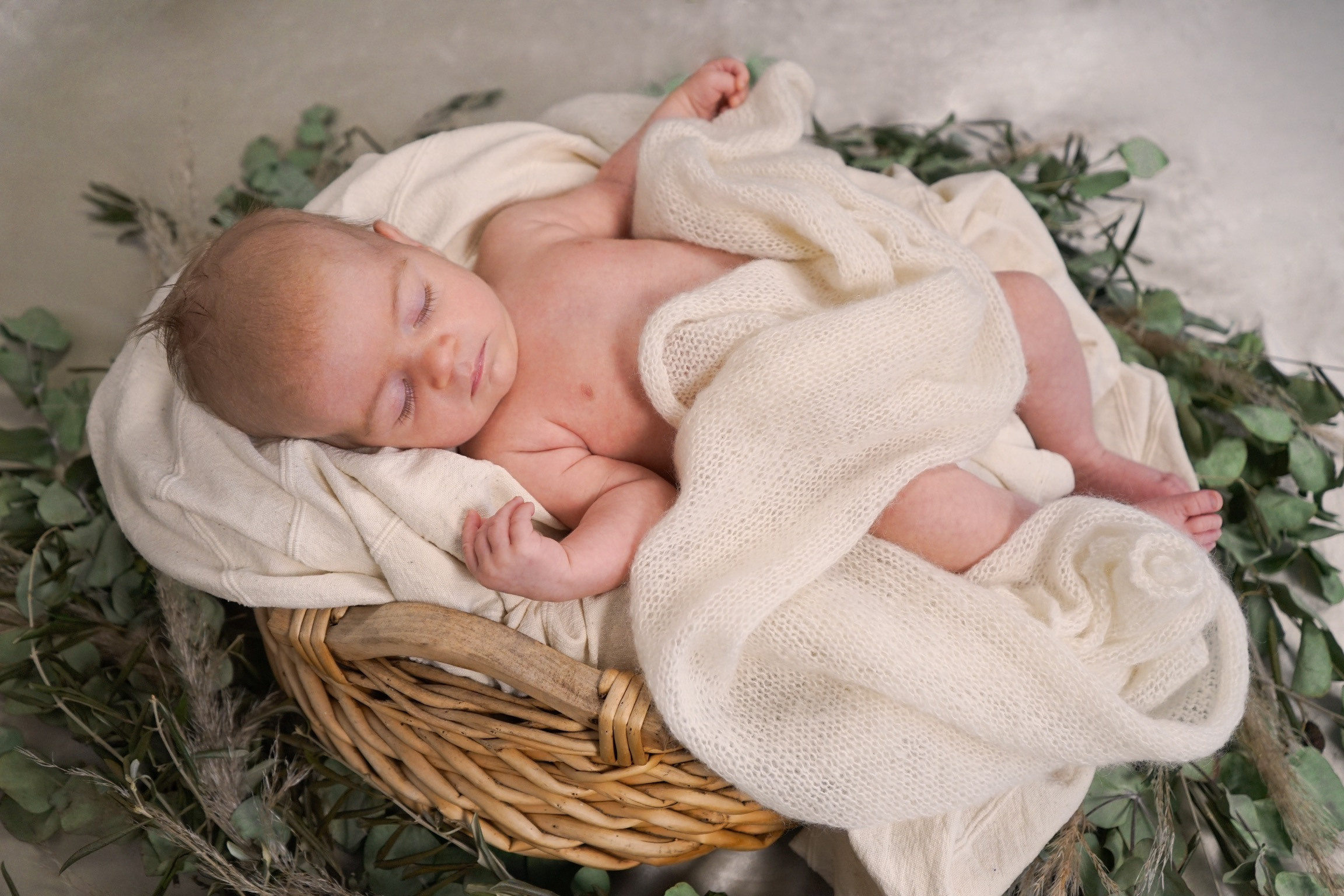Newborn. Familien Fotograf Kristina Hörner Kri.H.tiv aus 74599 Wallhausen
