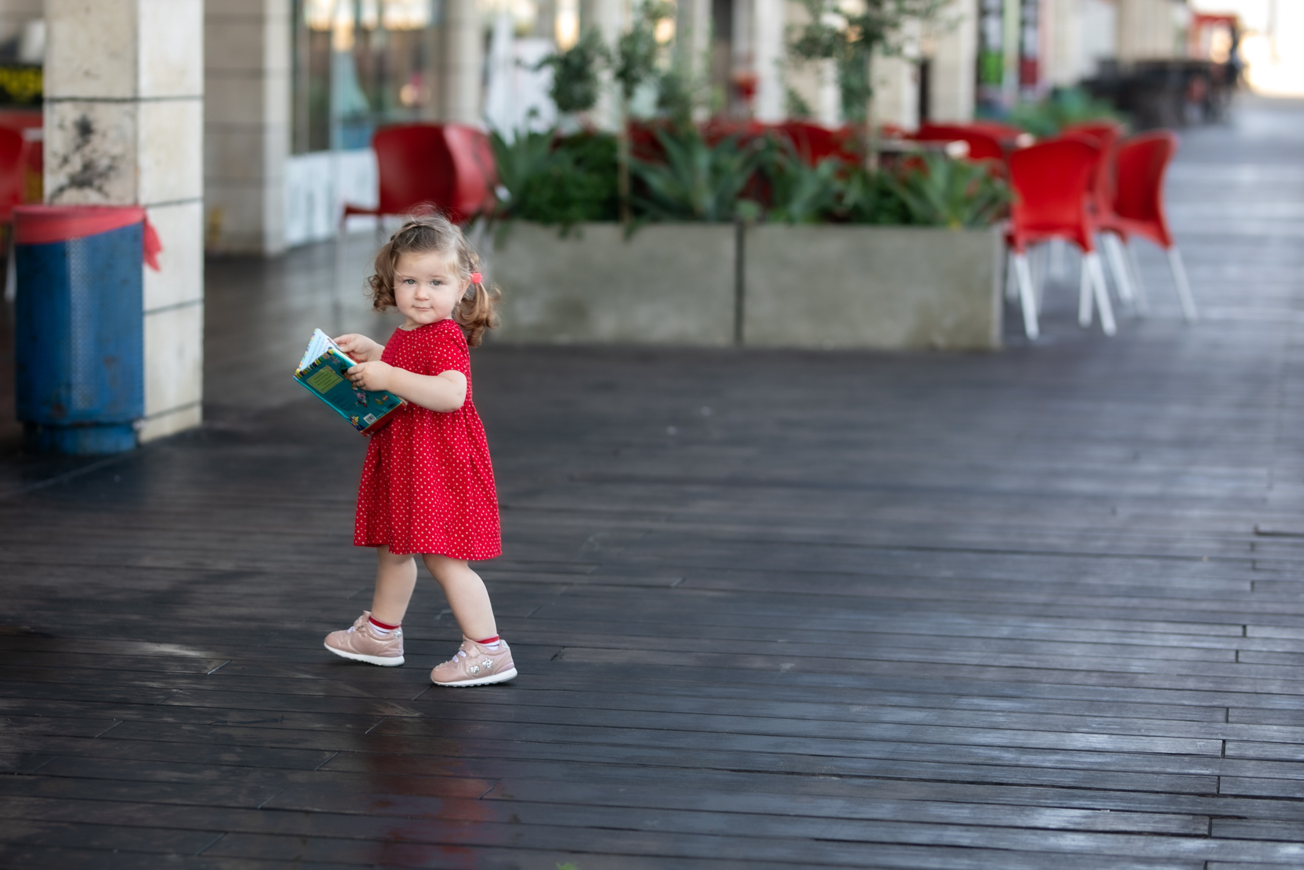 צילומי בוקר עם אלכסנדרה ומיאה המתוקה. נטליה רוזמן צלמת הריון ניובורן ילדים ובוק בת מצווה